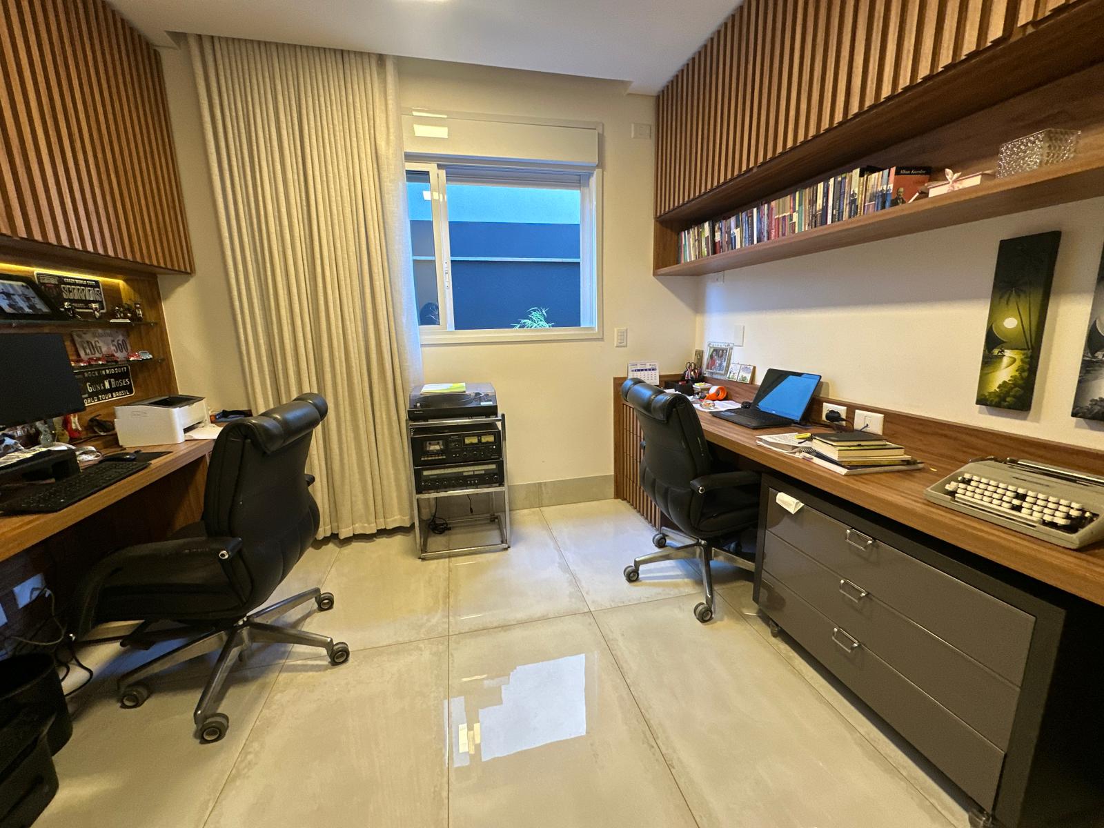 06654427-aa43-4531-a26a-2ed6109e8632