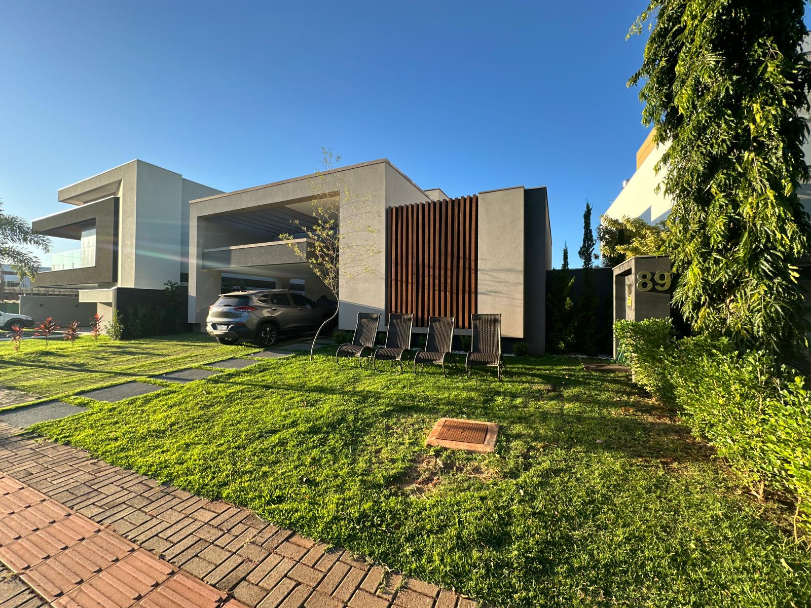 bb3dc150-dfe6-424e-8609-9802c1218730