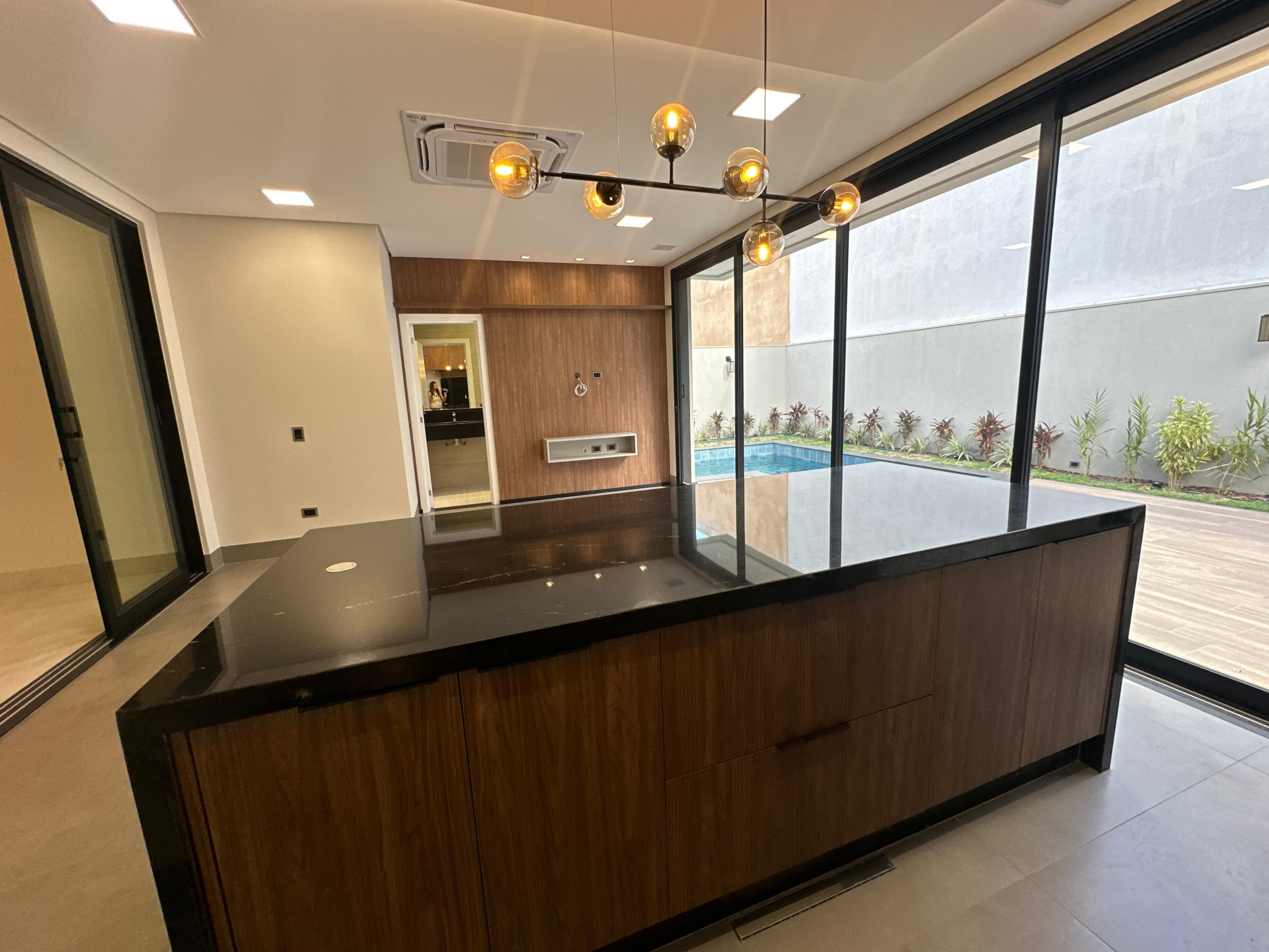 d67a2a21-ba28-45ad-9577-8cd35727a771