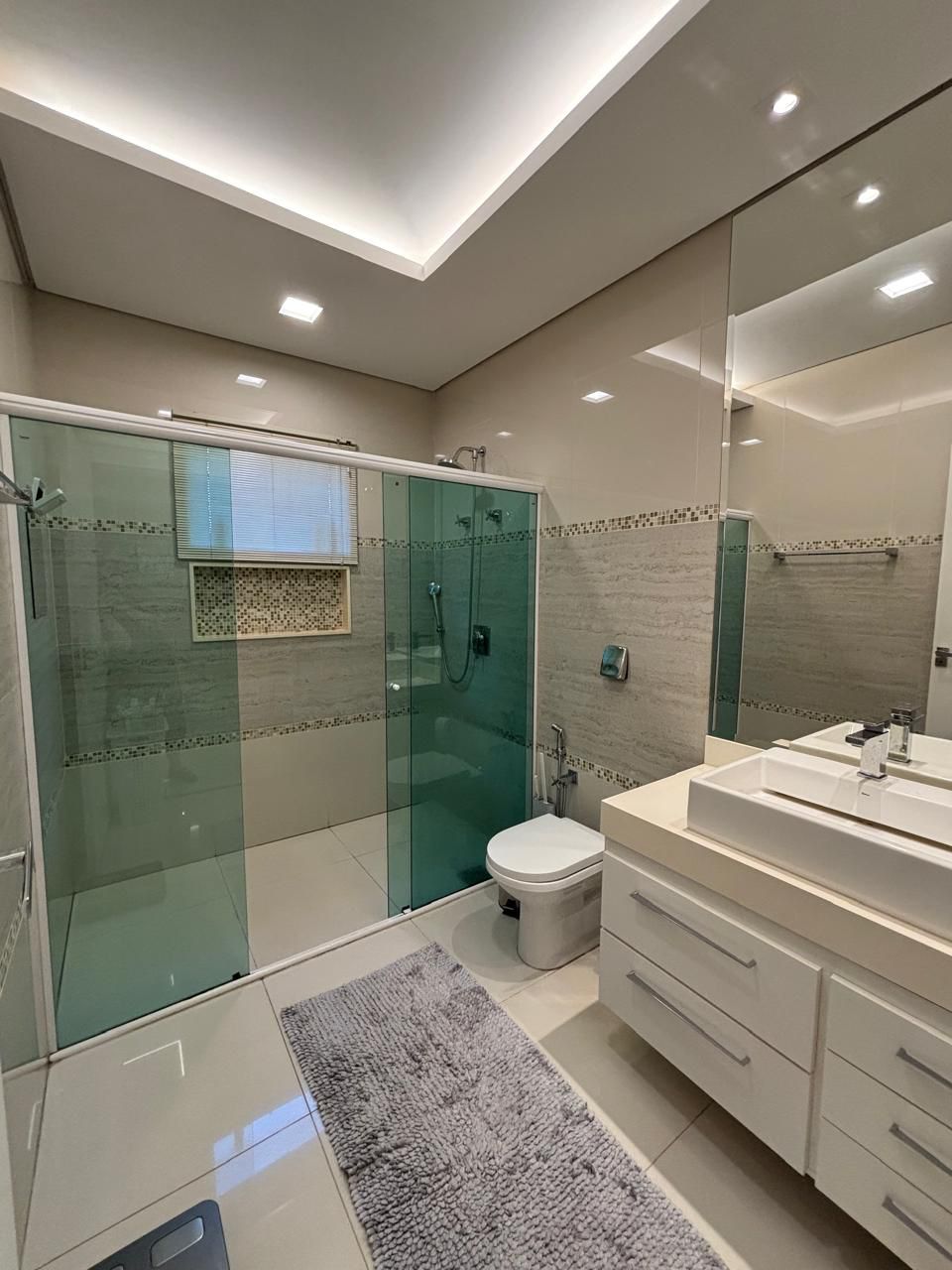 WhatsApp Image 2025-09-16 at 14.21.27 (2)