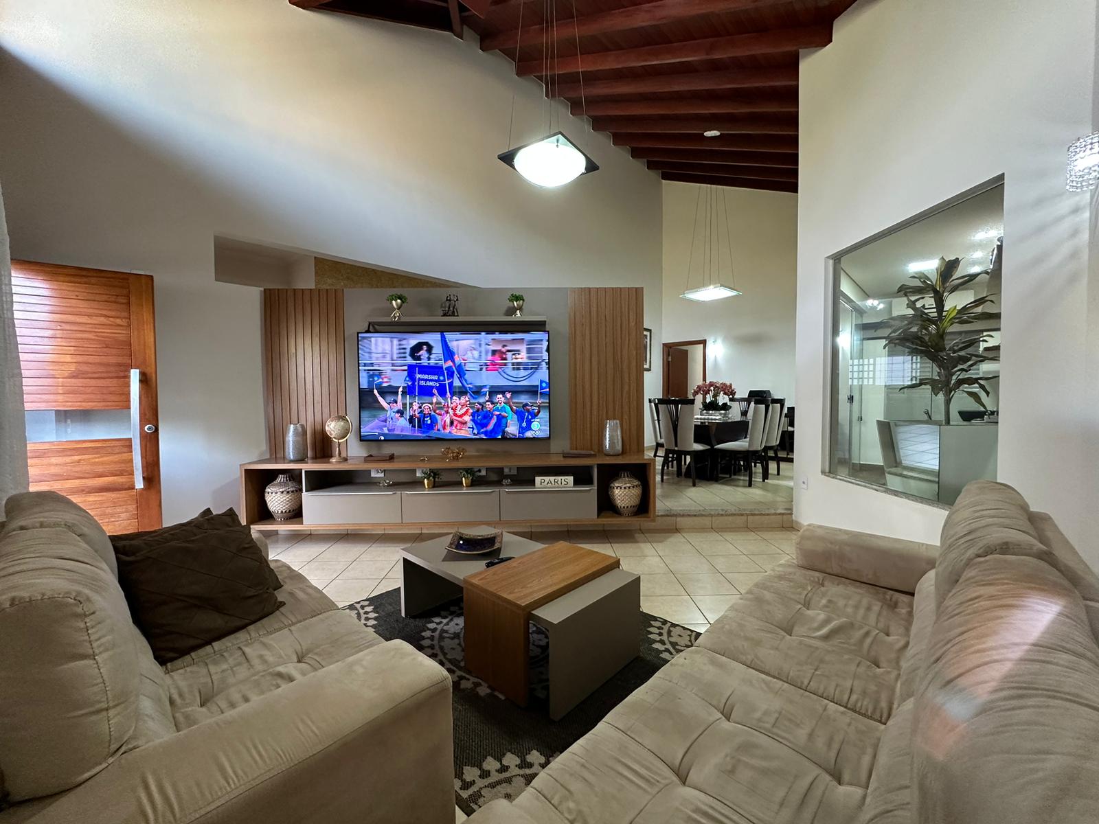 0be12b67-e969-4ccd-98b1-67f8cdba289a