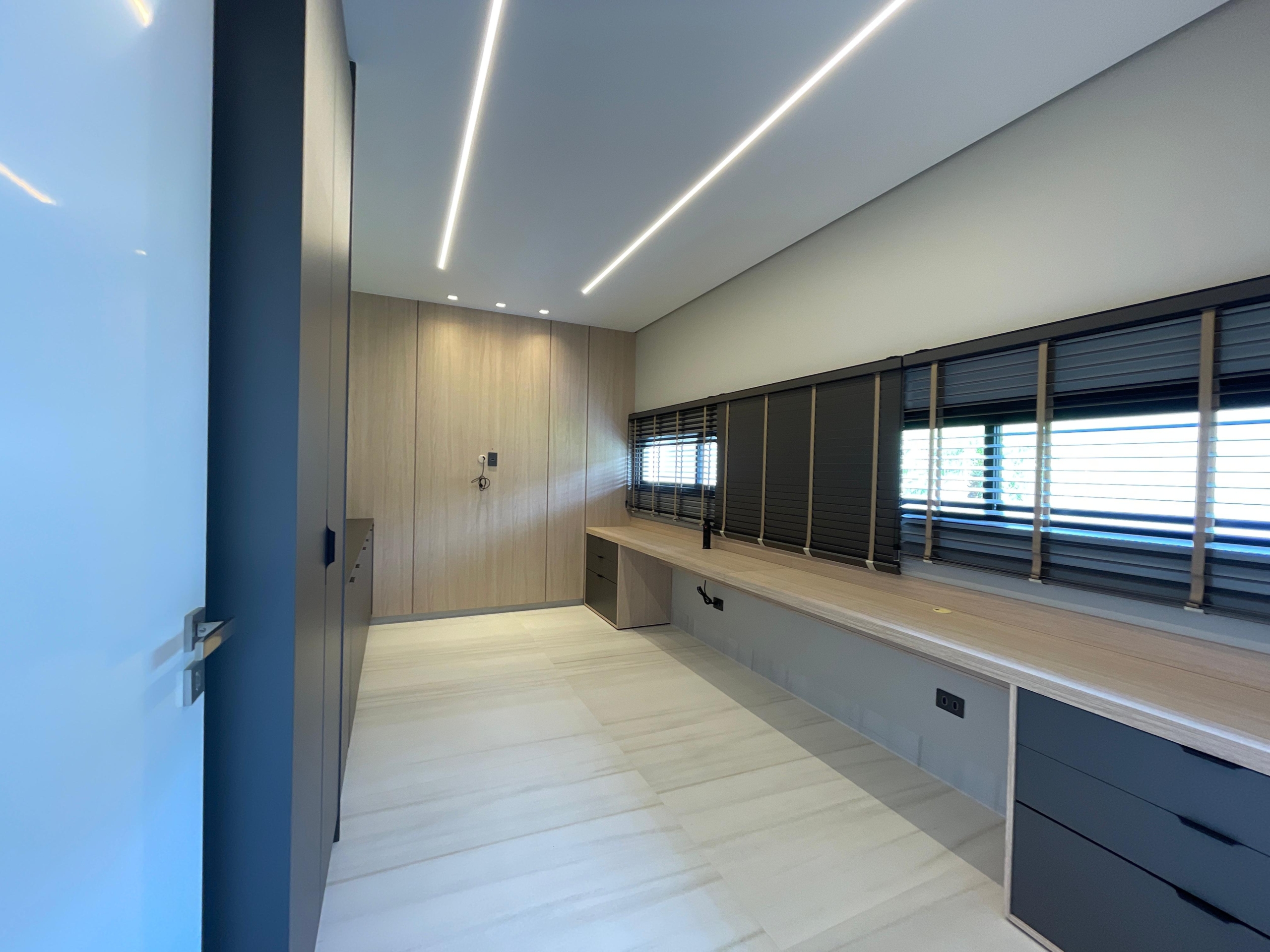 18866fbf-2c15-4d31-b214-a842582f2389