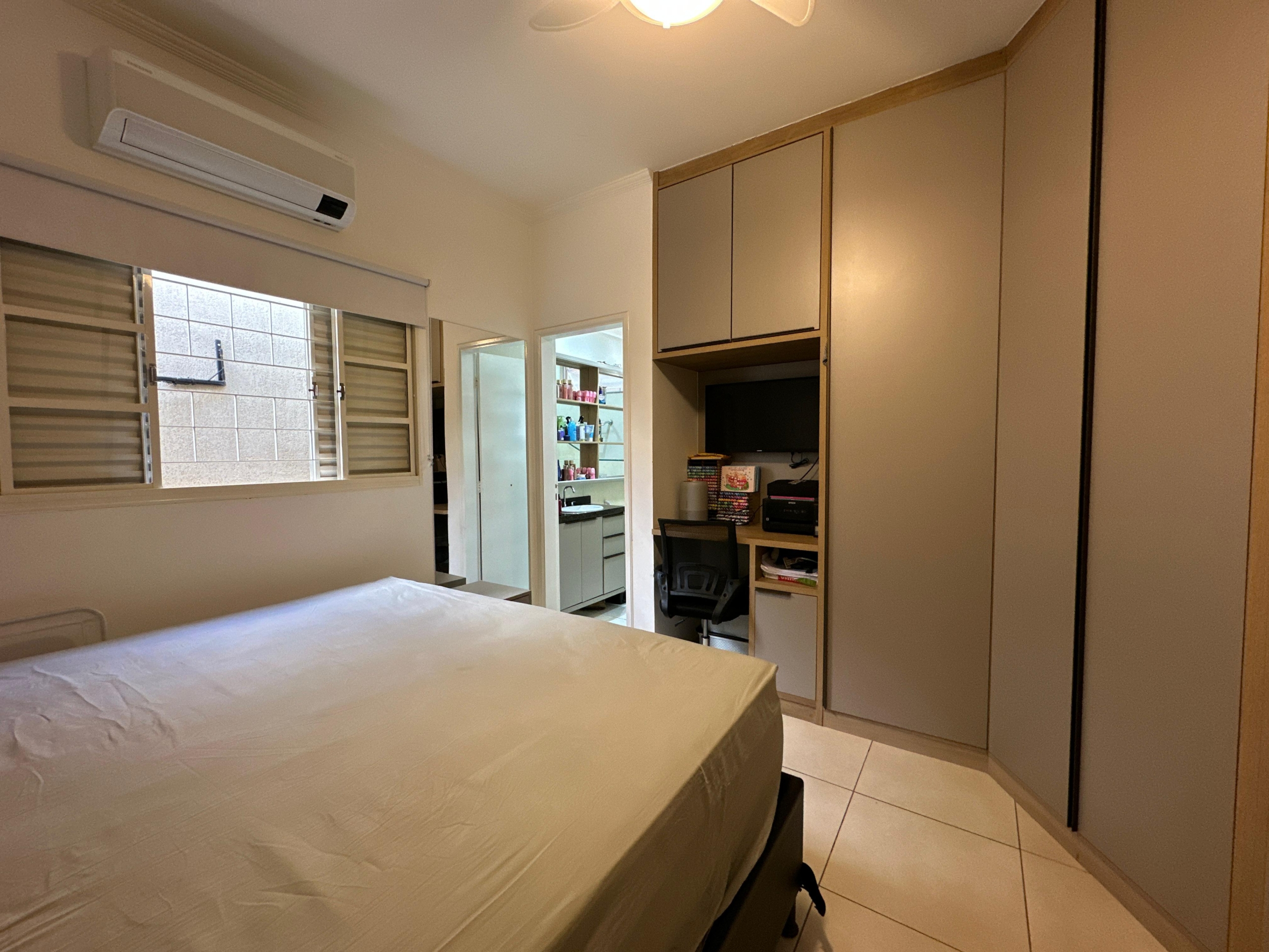 1da70b9a-ae3a-4284-bc93-bf4ae862442a