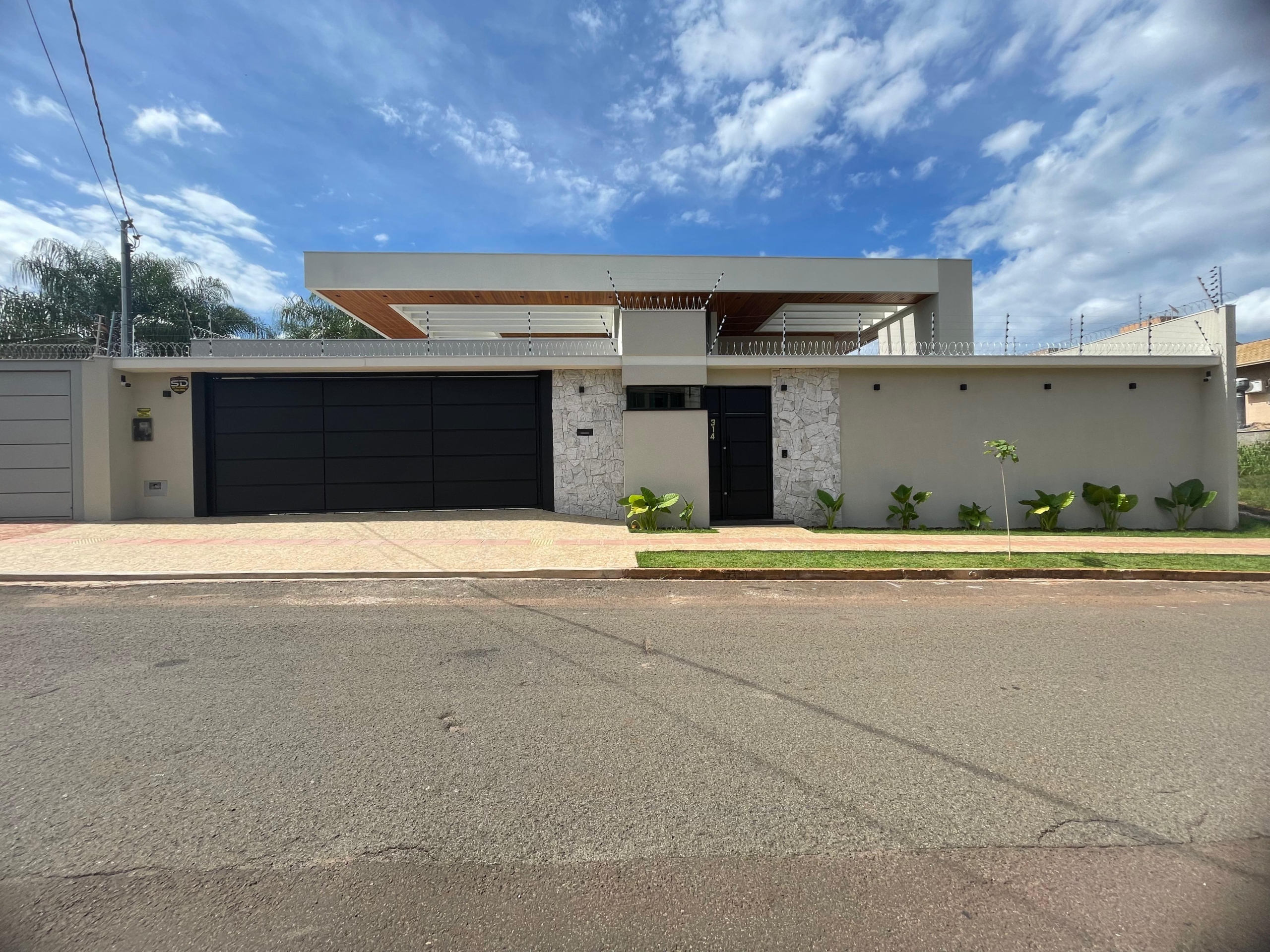 224e1d86-ff80-4cdb-af1f-56e42f15e59d