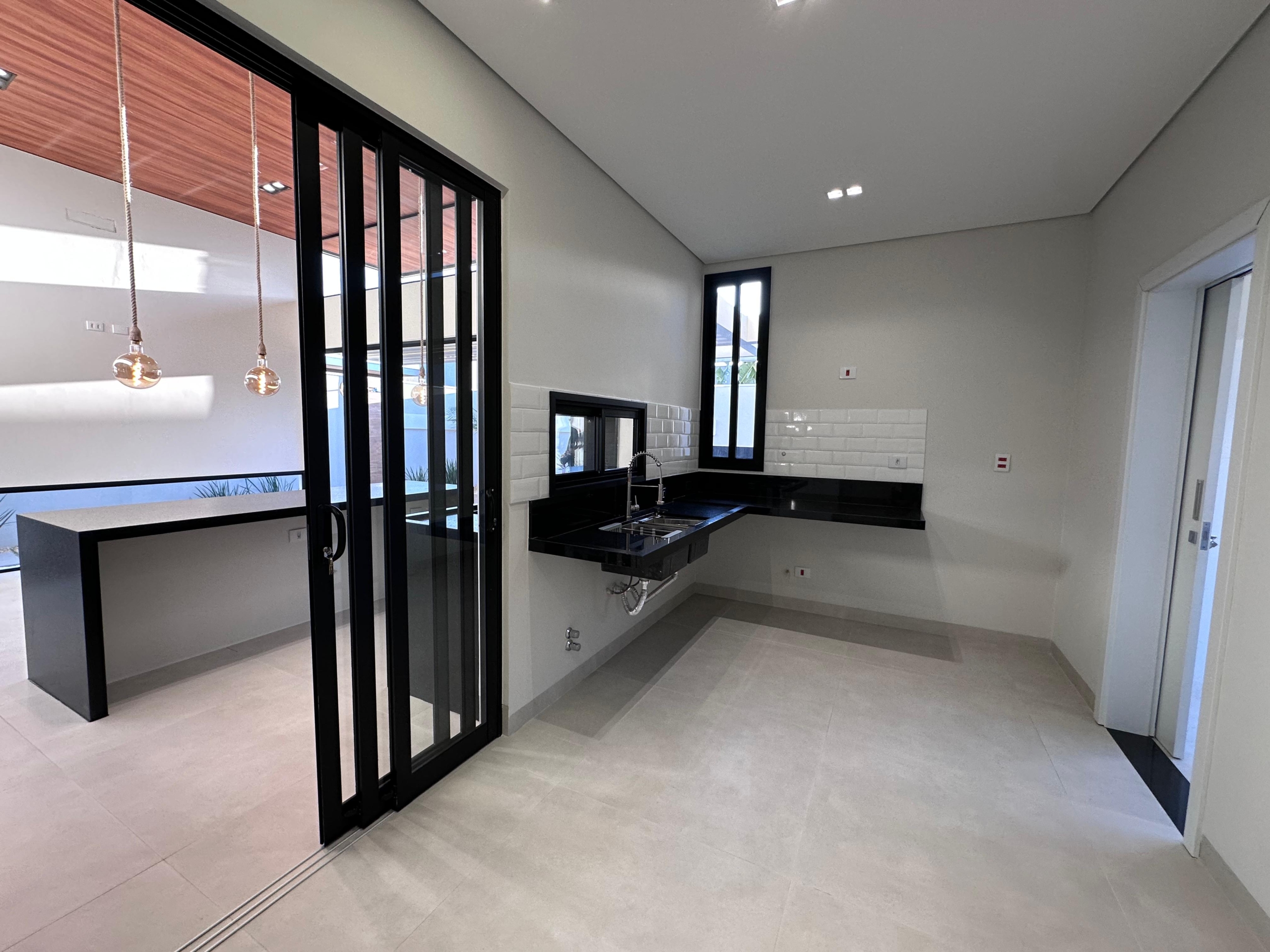 22f3f36f-33f5-4410-b43e-8ccbc185940c