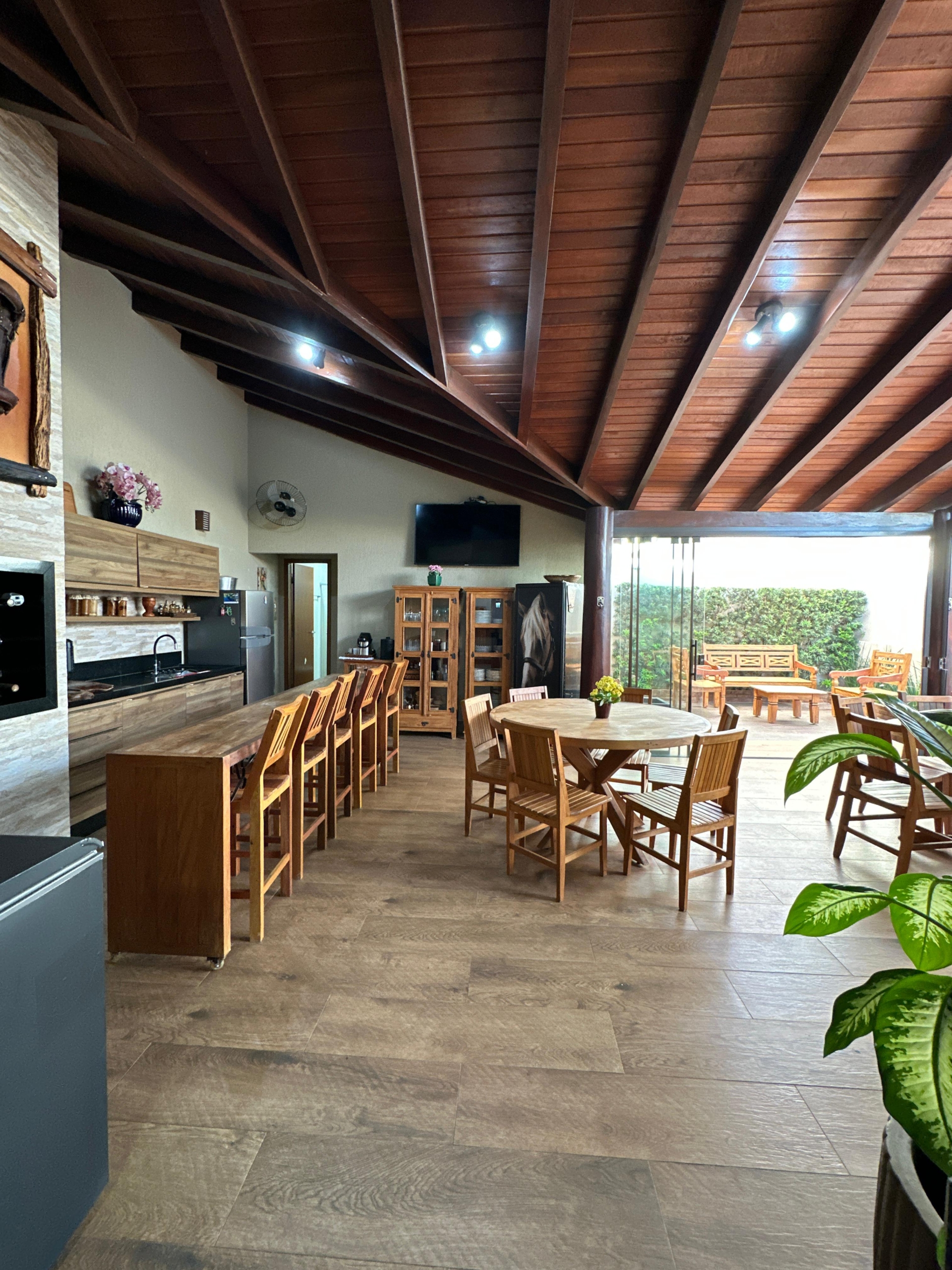 2453753e-41e9-4d84-a57a-aa745824d82b