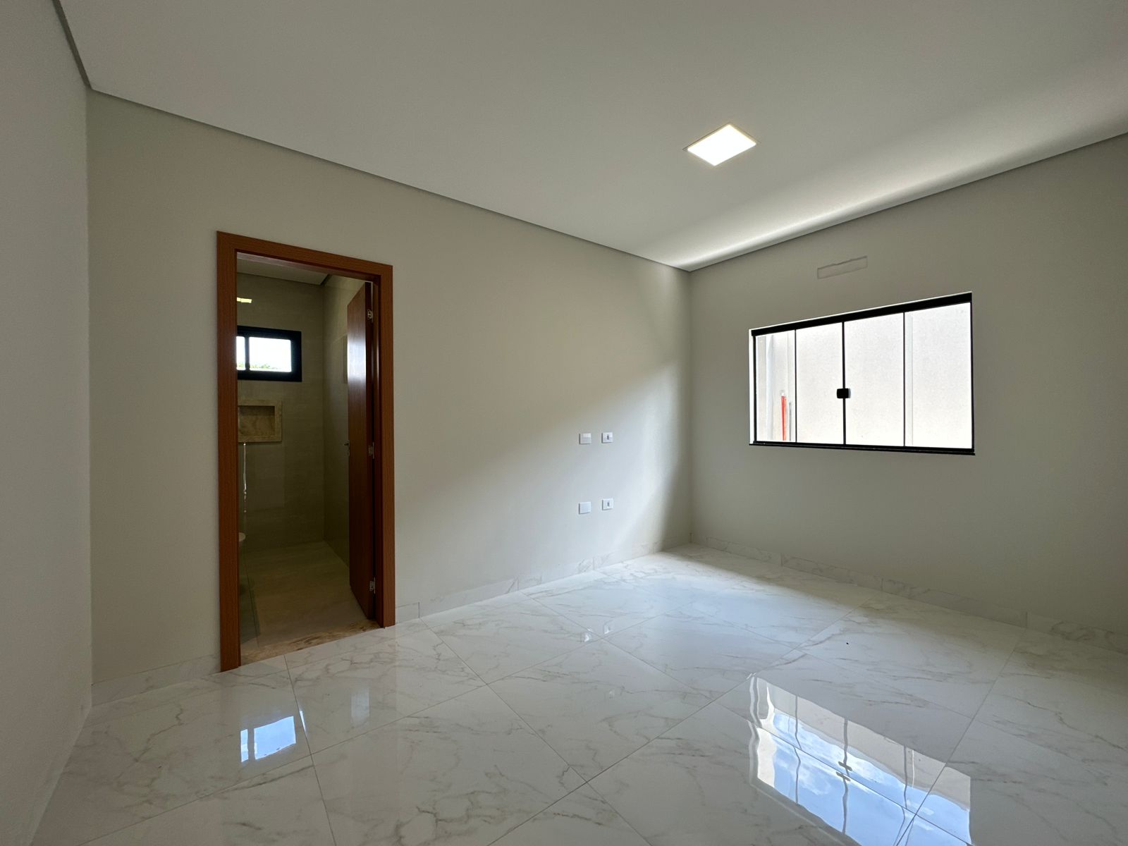 28c9f1de-917b-43db-81af-f139761335dc