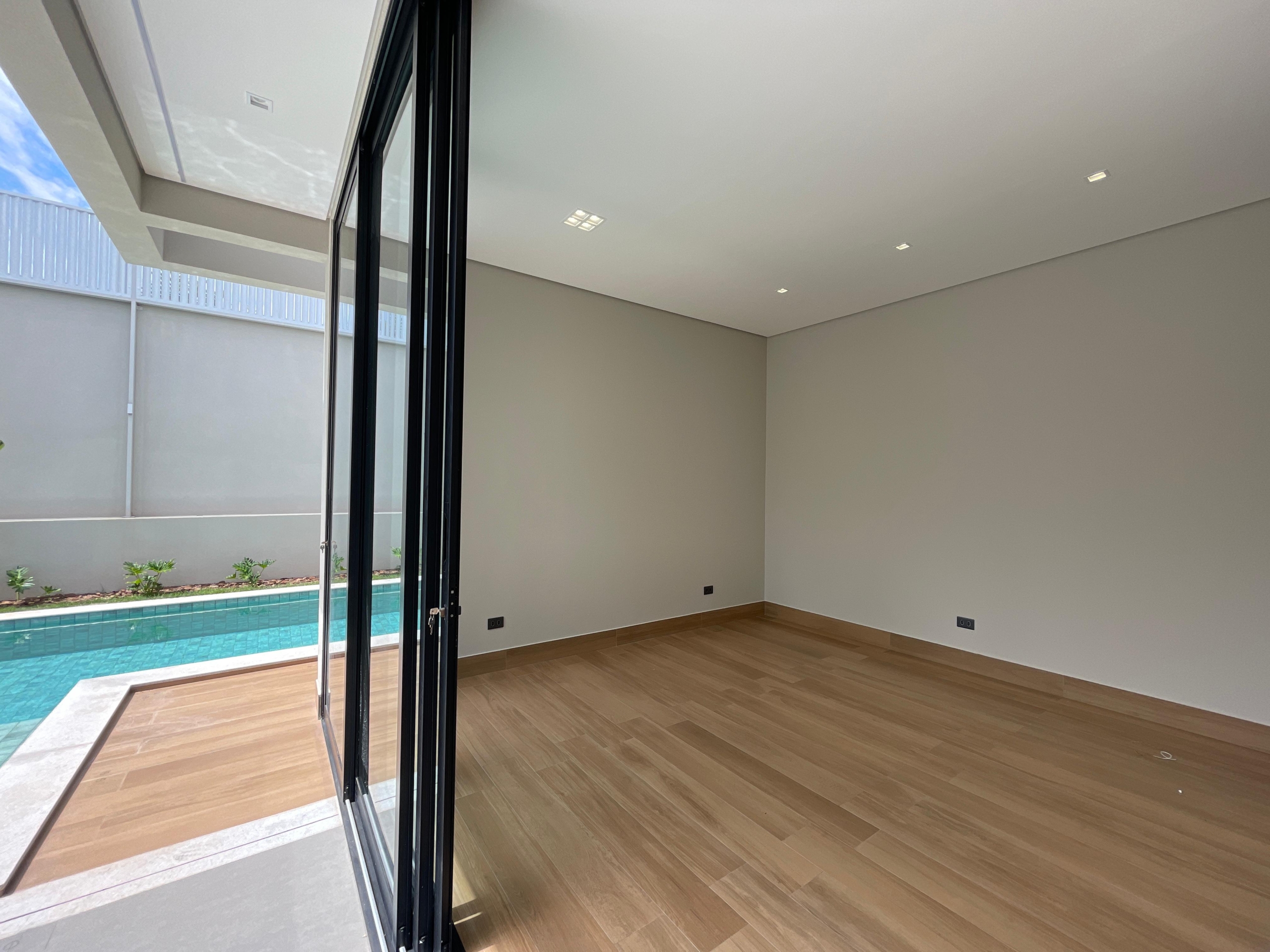 3c0105ce-c94d-4d87-8a59-794427a910ff