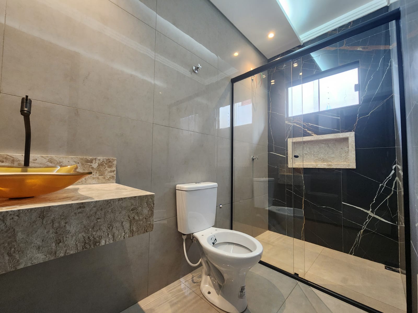 58ddff93-4428-4ea3-9042-a7db8669720b