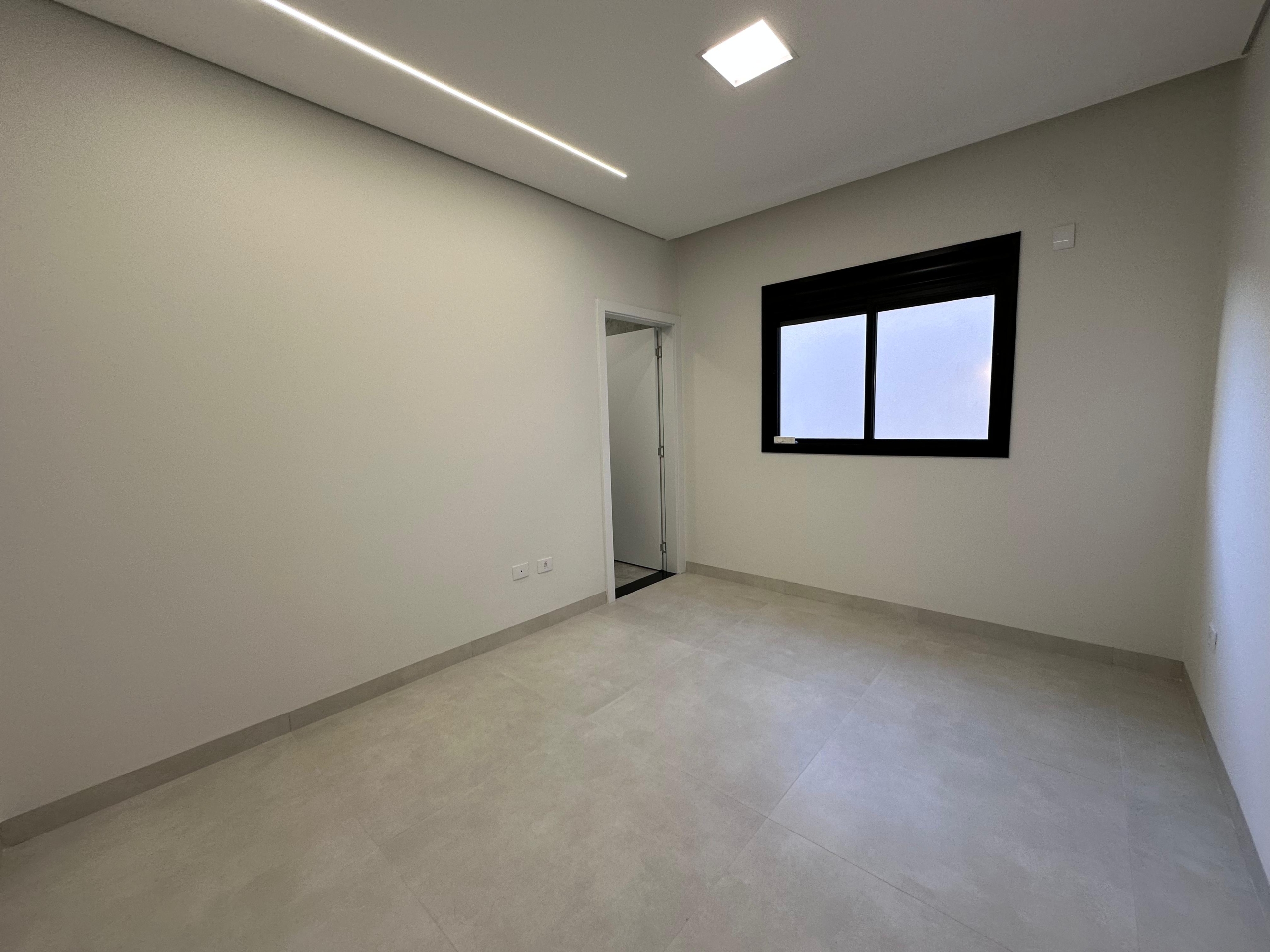 5903ff57-7bec-4cd3-b2c3-aa952bf1e9bf