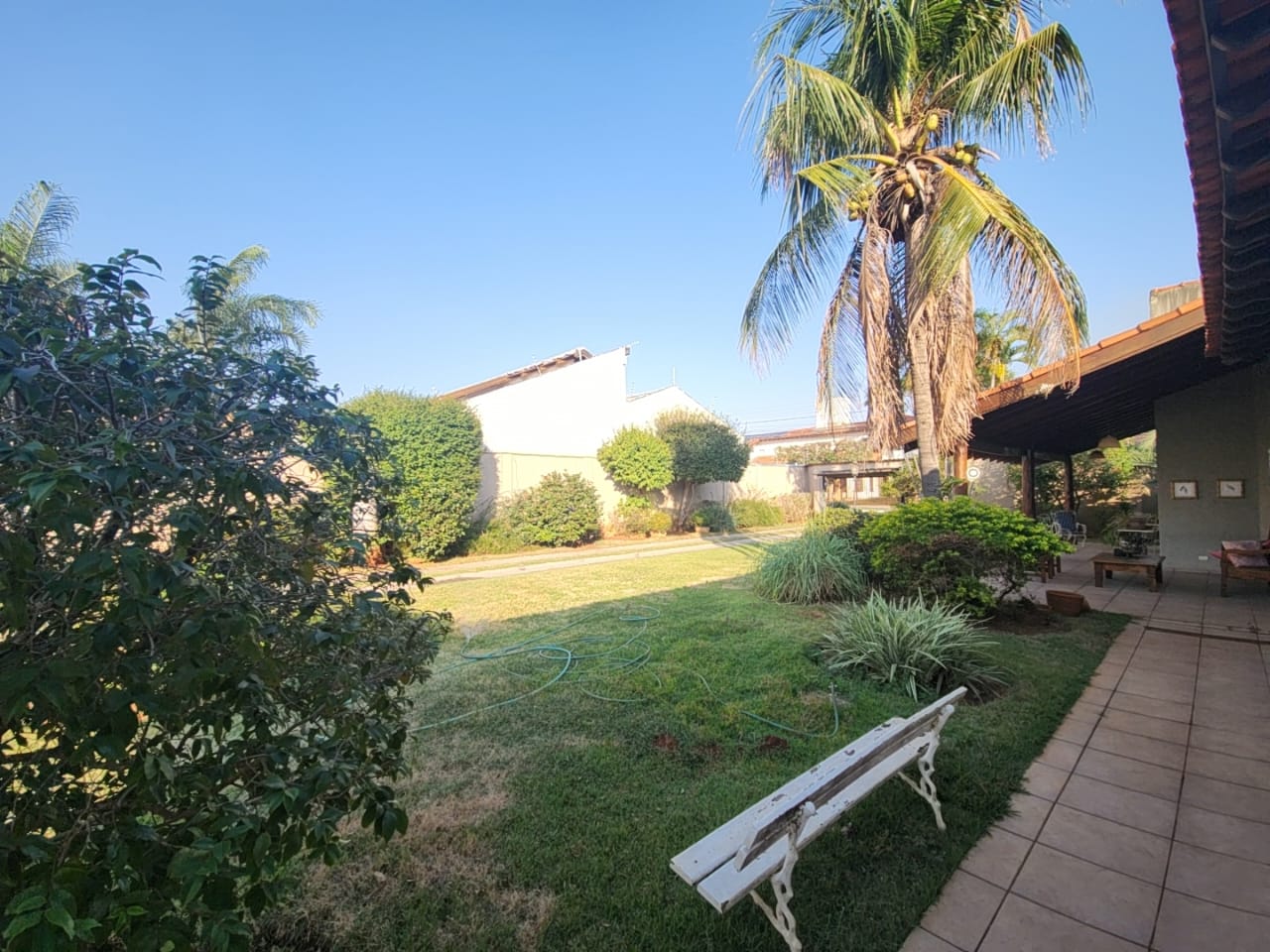 59ef7b8a-dc0e-420d-a966-232cc17ed2cc