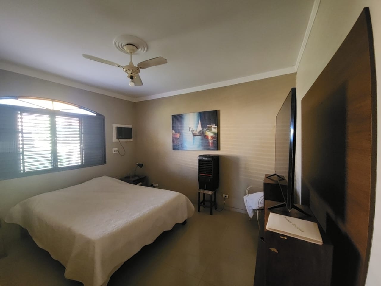 6c6cd3f0-f142-4c30-9b67-3d61dd078ea6