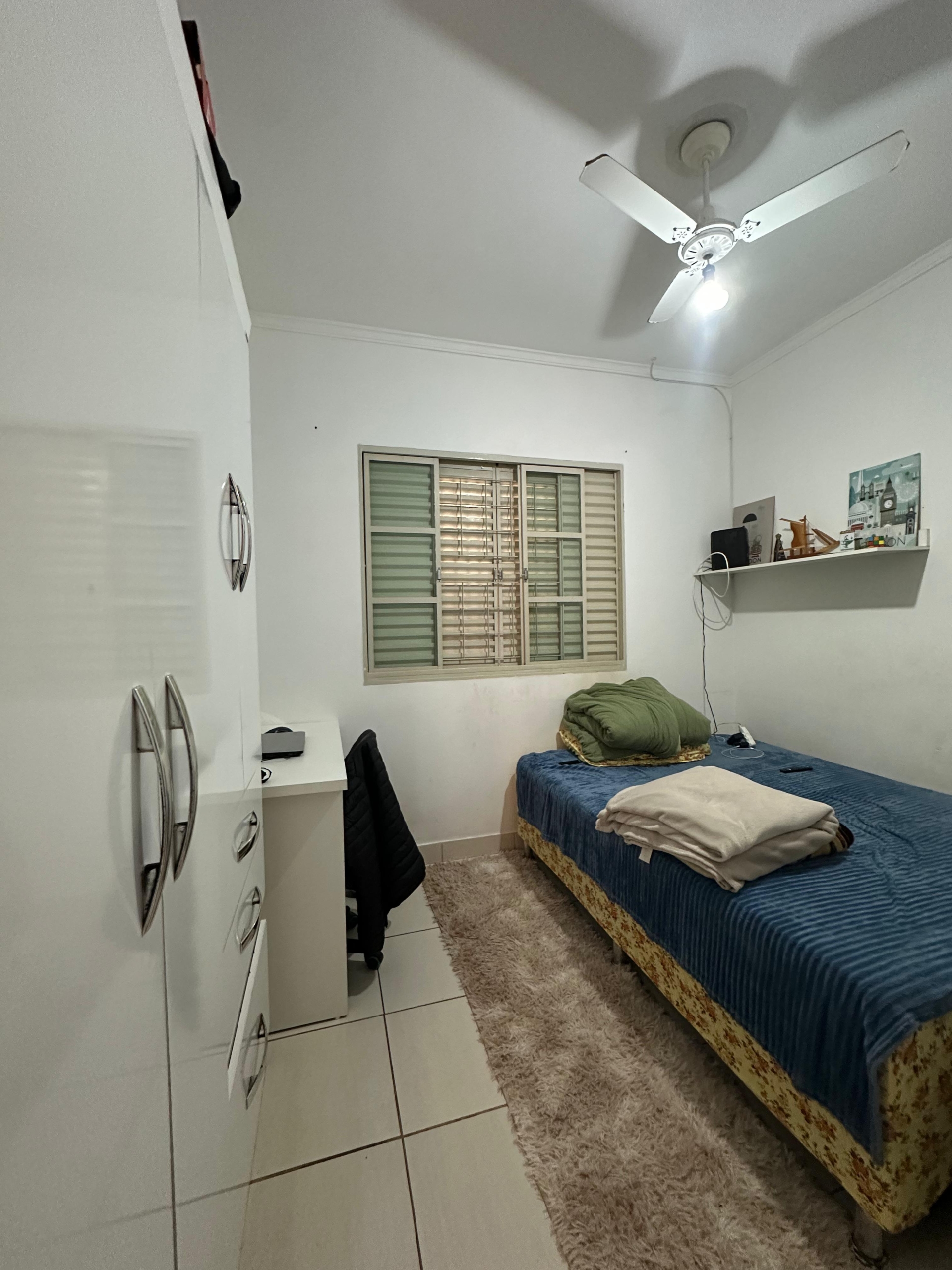 6fb15b55-93a3-4124-ac5e-44a82f28cc0b