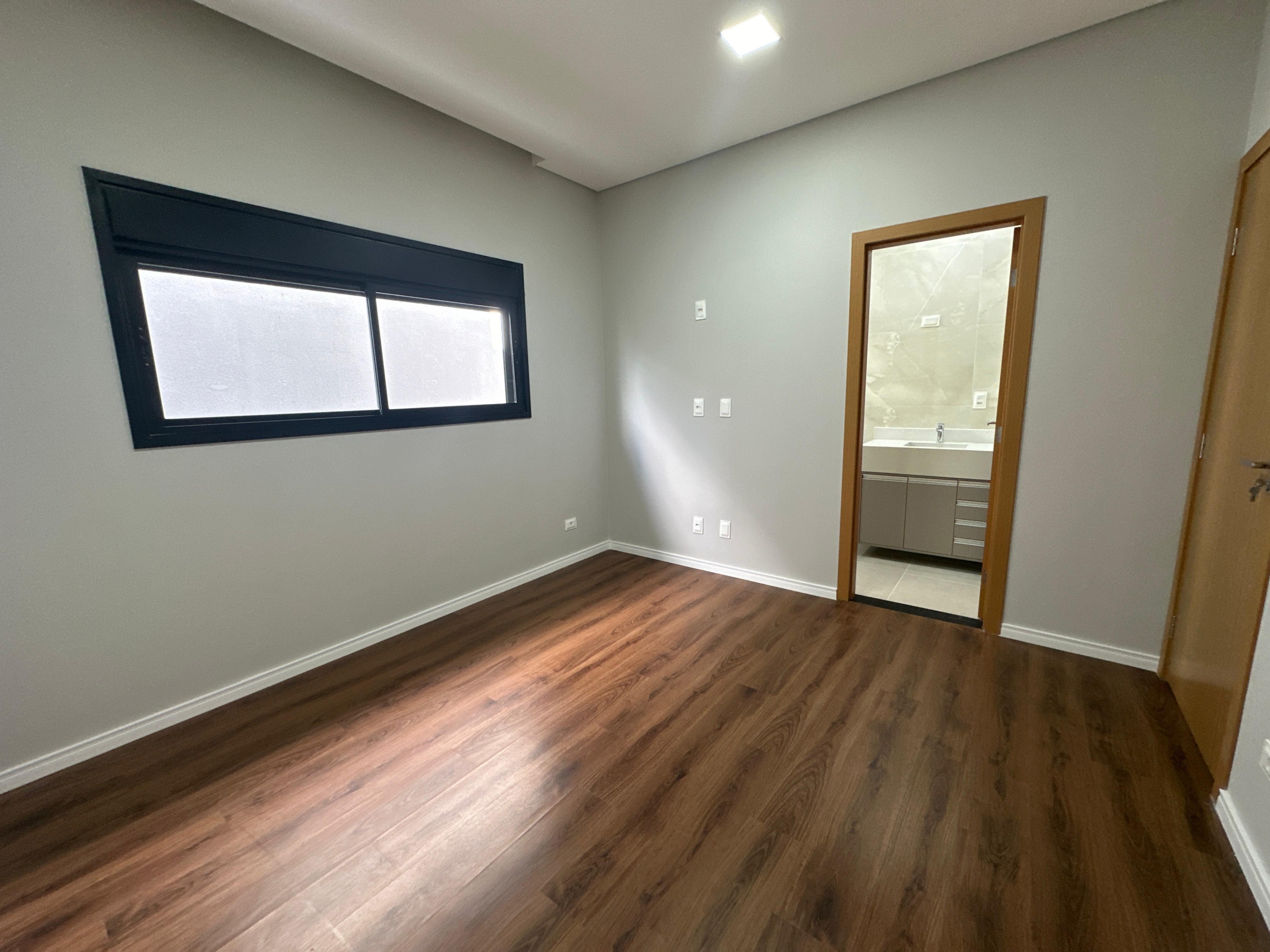 7c49941b-a041-4eeb-8a85-6e169452ba95