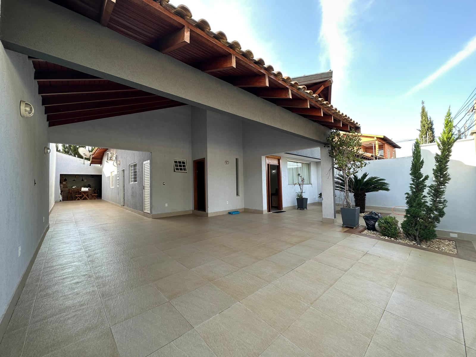 88b741cf-93dd-44bb-a31d-cecb2acef0bc