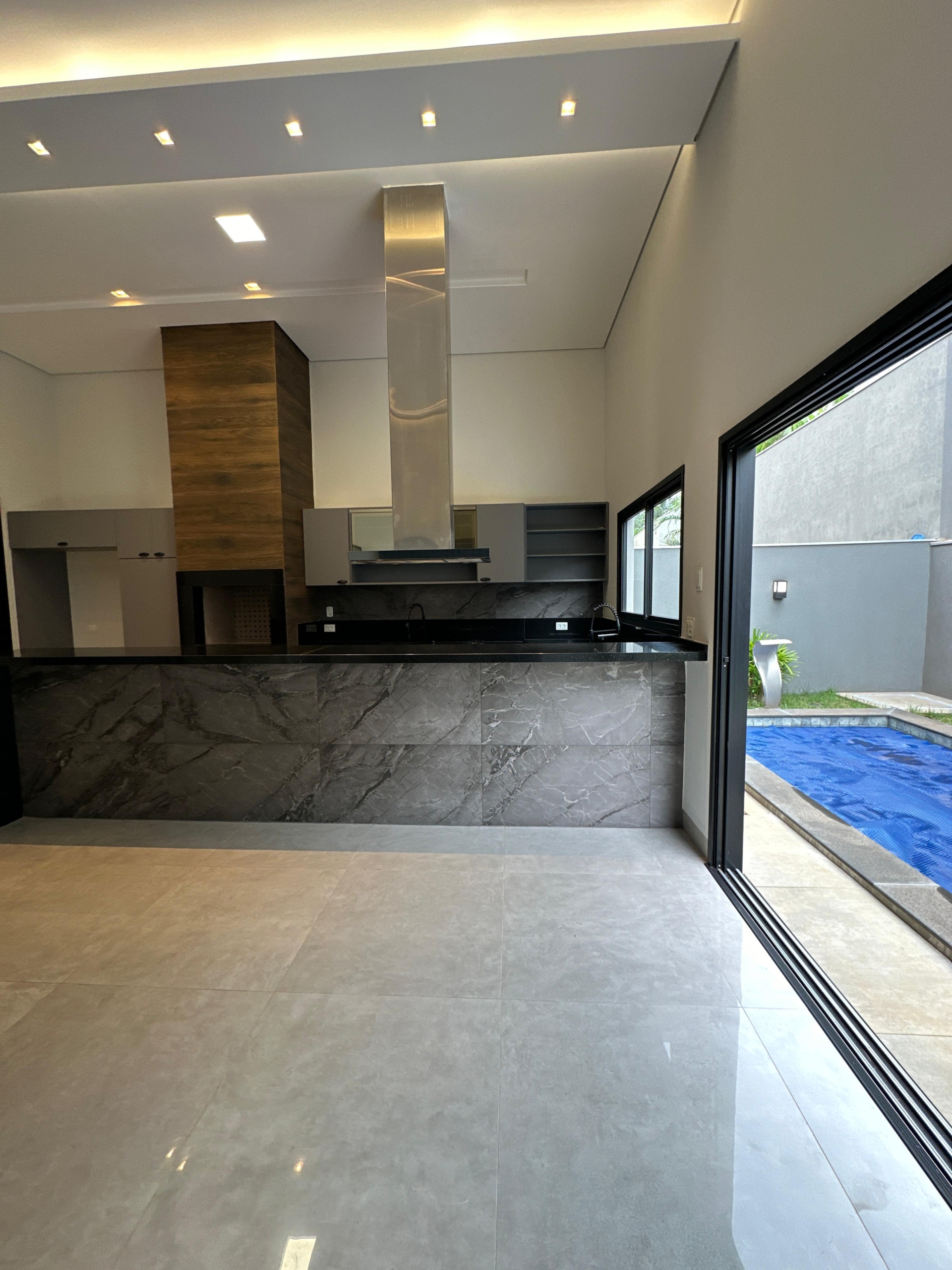 8fced7d9-c8a6-4115-b954-882fae1653cb