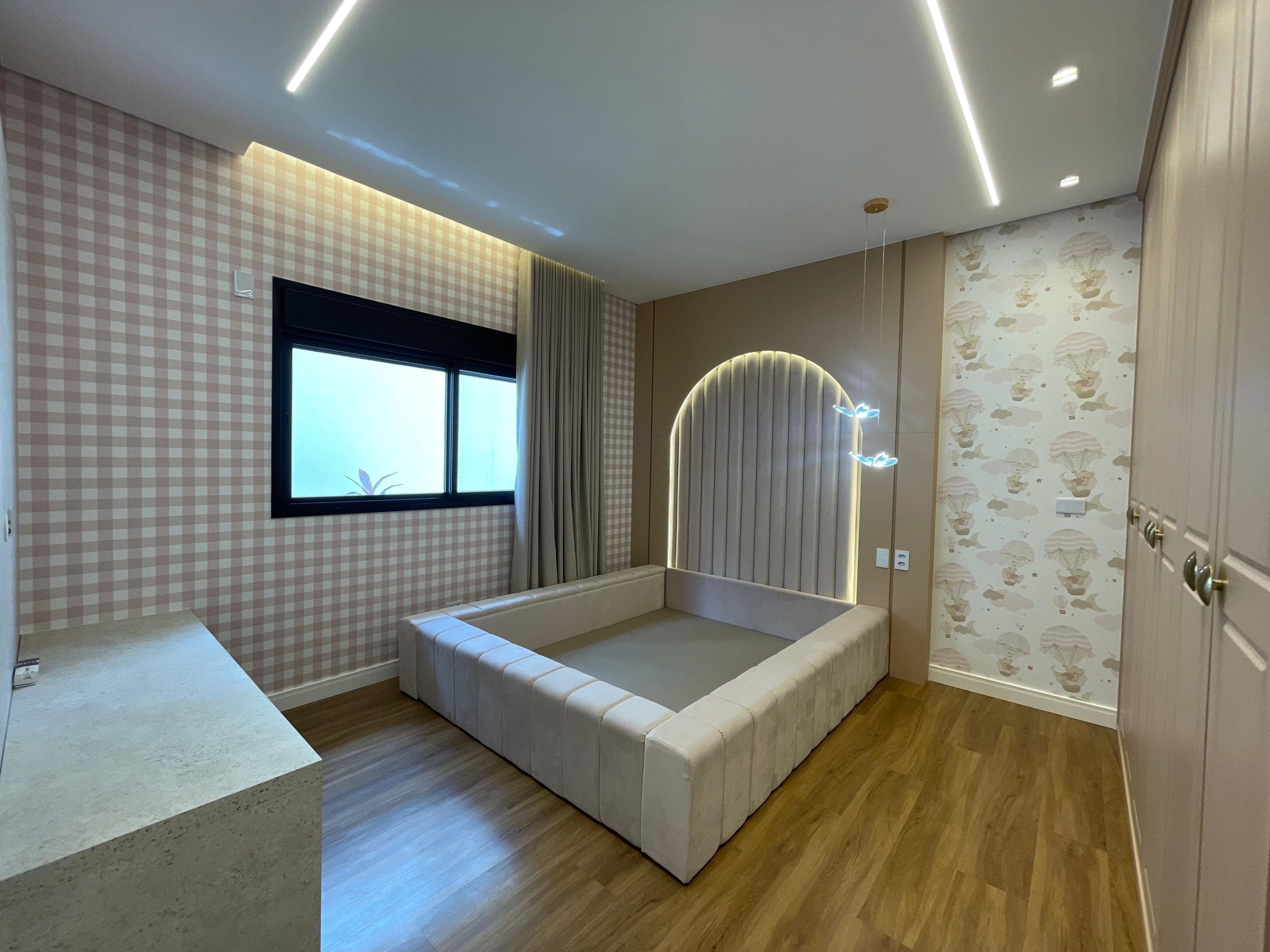 90112f4d-3c60-43db-9f62-415f9682facb