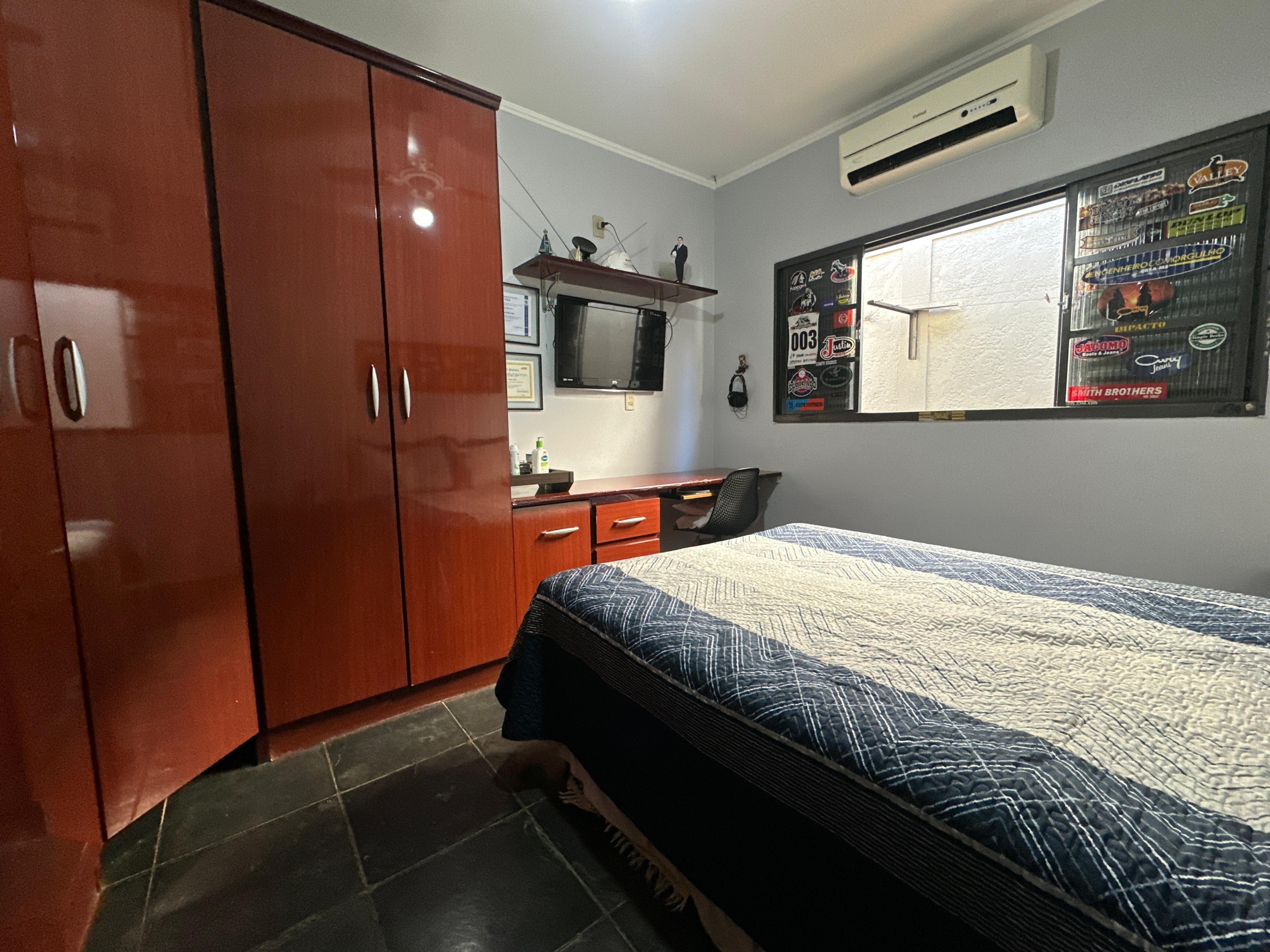 b42d41ab-3723-4acc-b447-2dcea4bc965d