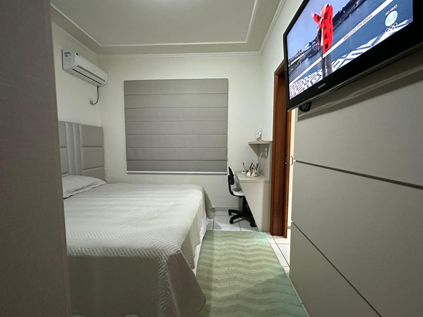 b8f54a06-d662-4c50-9e9b-e7fb88b50bab