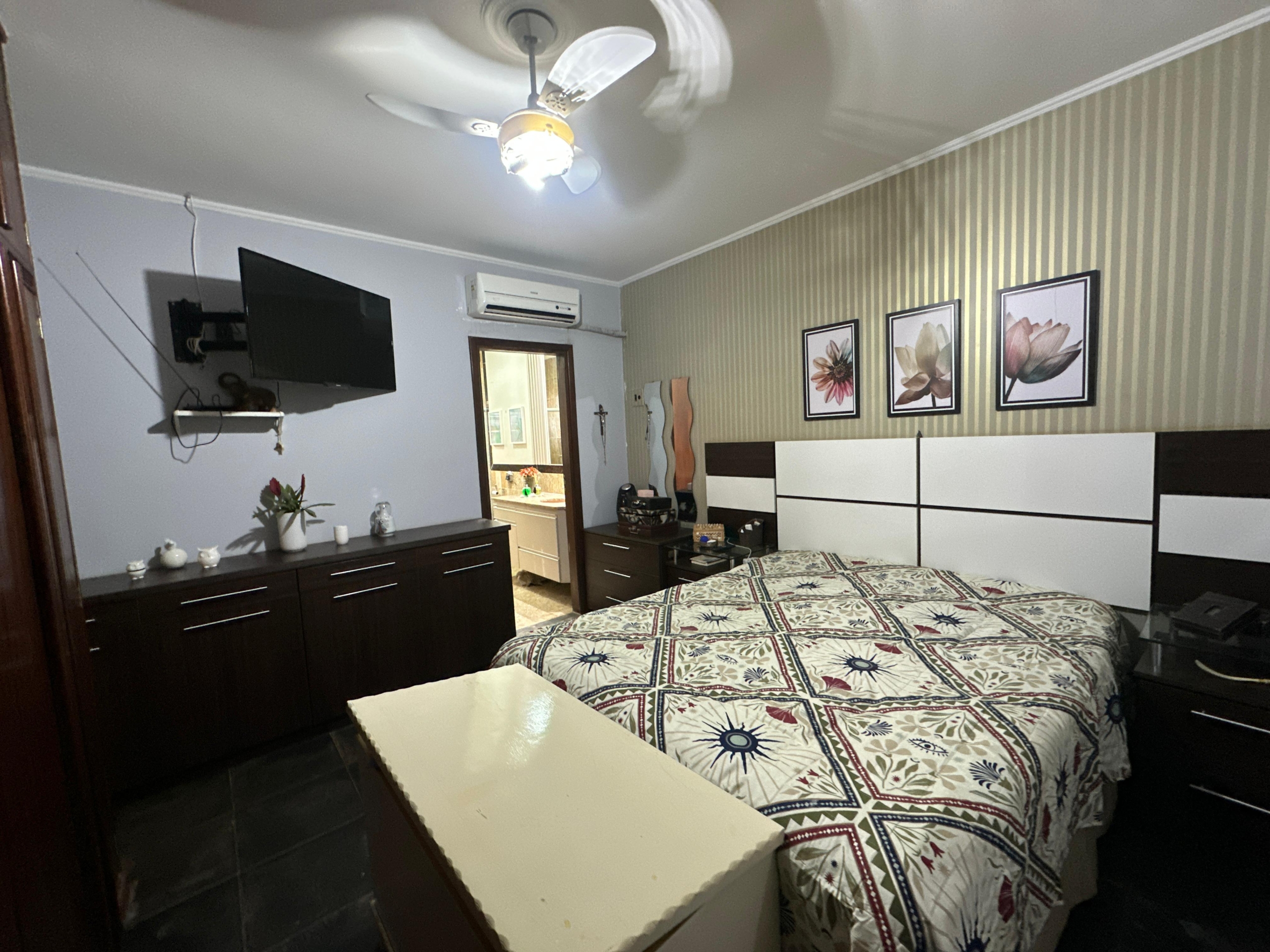 f087ab39-73eb-49ef-8958-3b5aa174333c