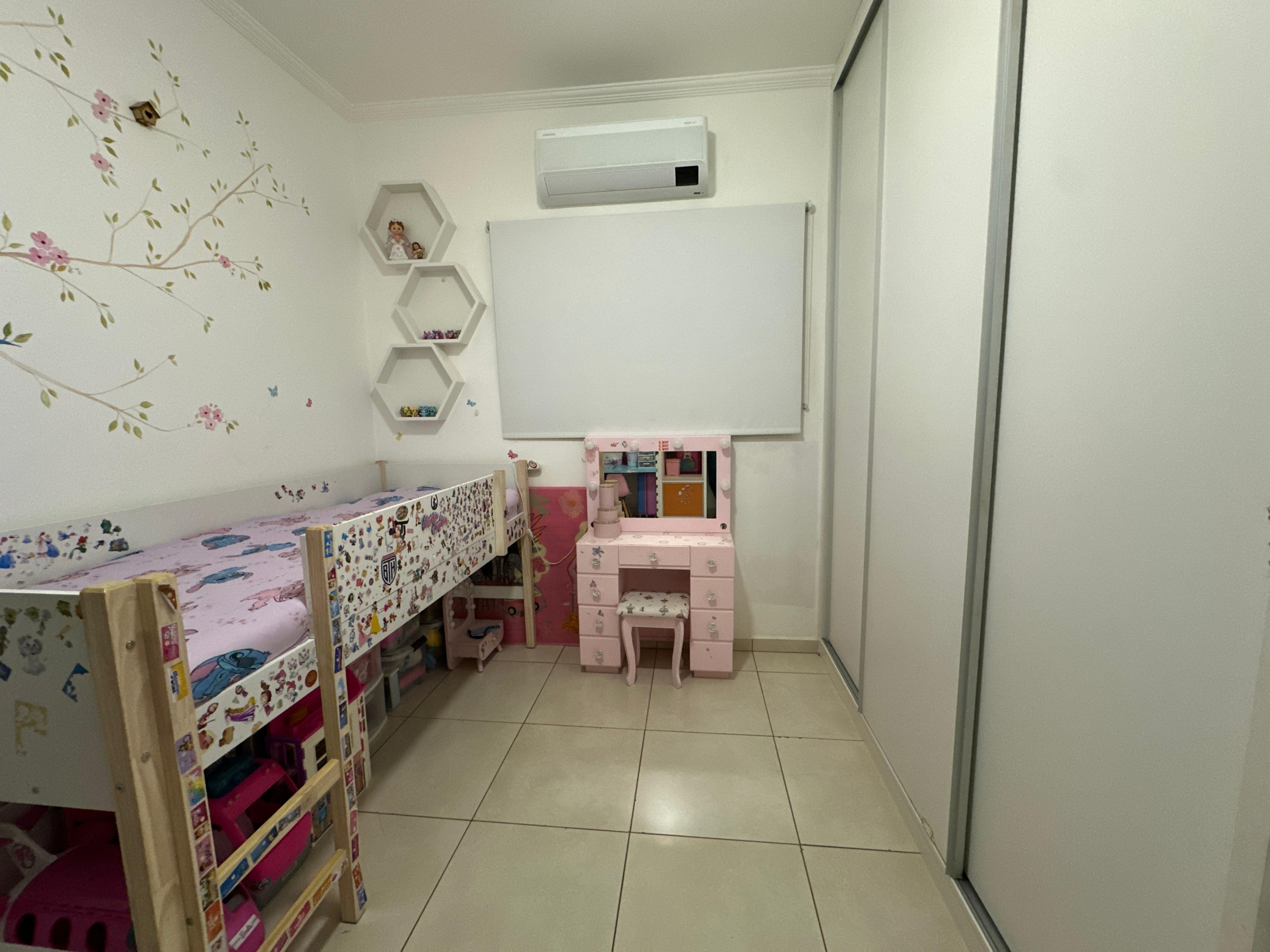 fadf5ba7-fb0c-405d-a684-c73b8f81f372