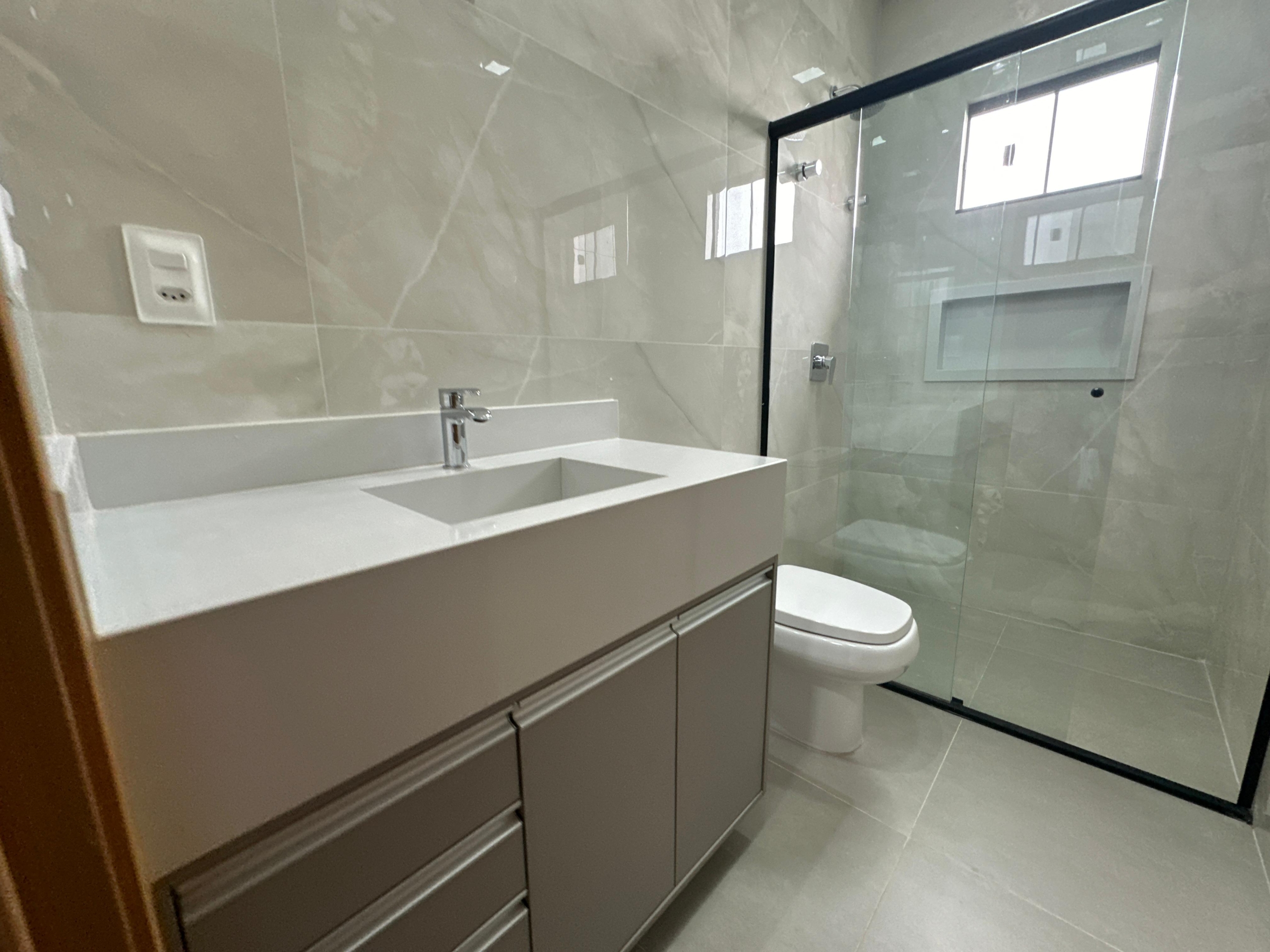 fdab8cc0-7416-46f3-8e03-1c3d01c2f9b7