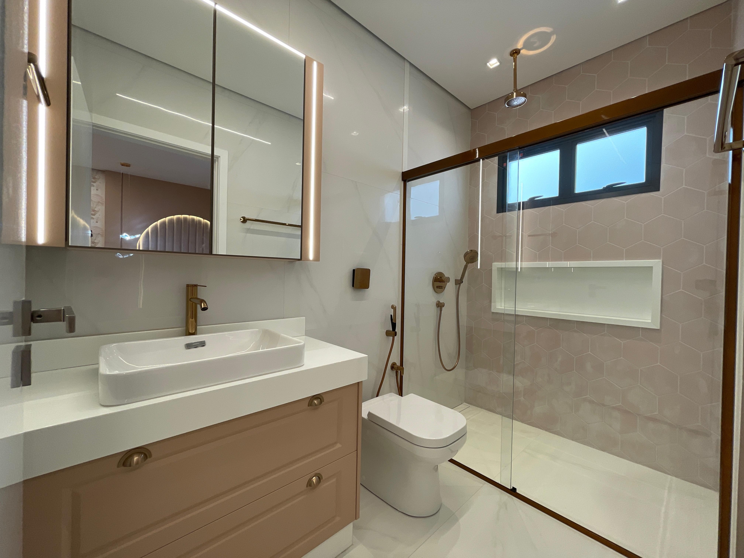 fefa9c41-49d8-463c-b46f-18ff78c2962b