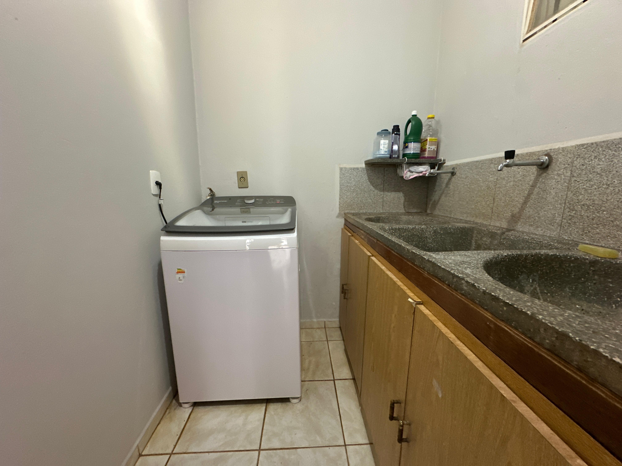 ffc76947-5fe4-47d5-ab03-aee55a1c2767