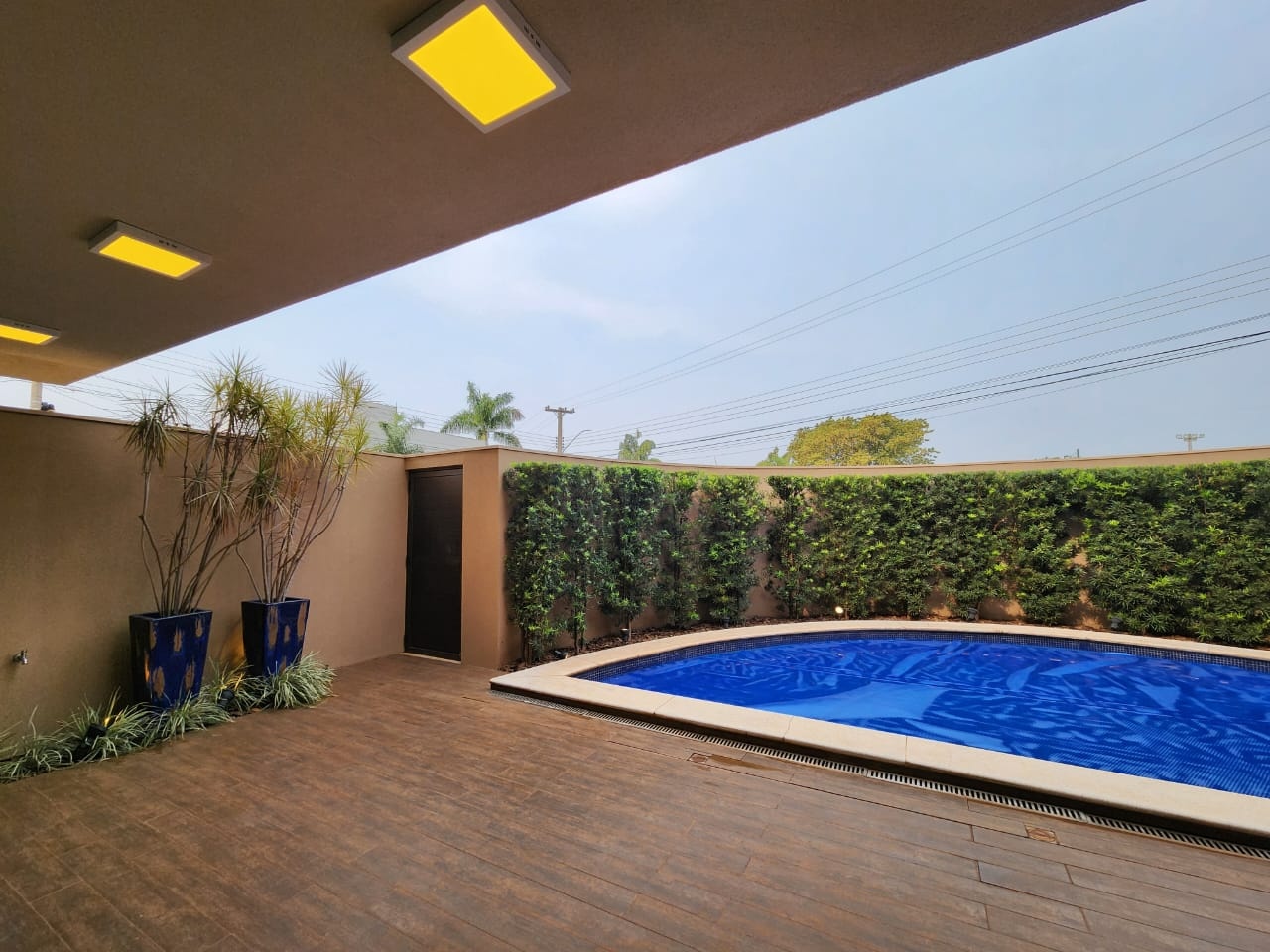 0595f6a0-528d-4003-822b-848ff03df6f6_Easy-Resize.com