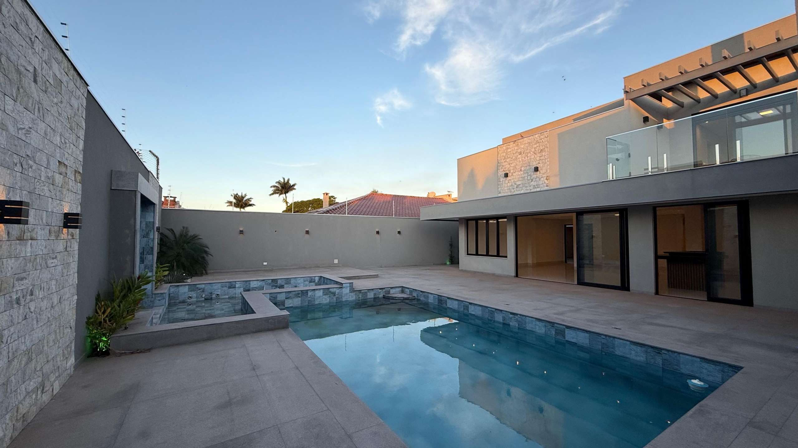 08181dea-6467-43cc-8e2f-b342c8854522