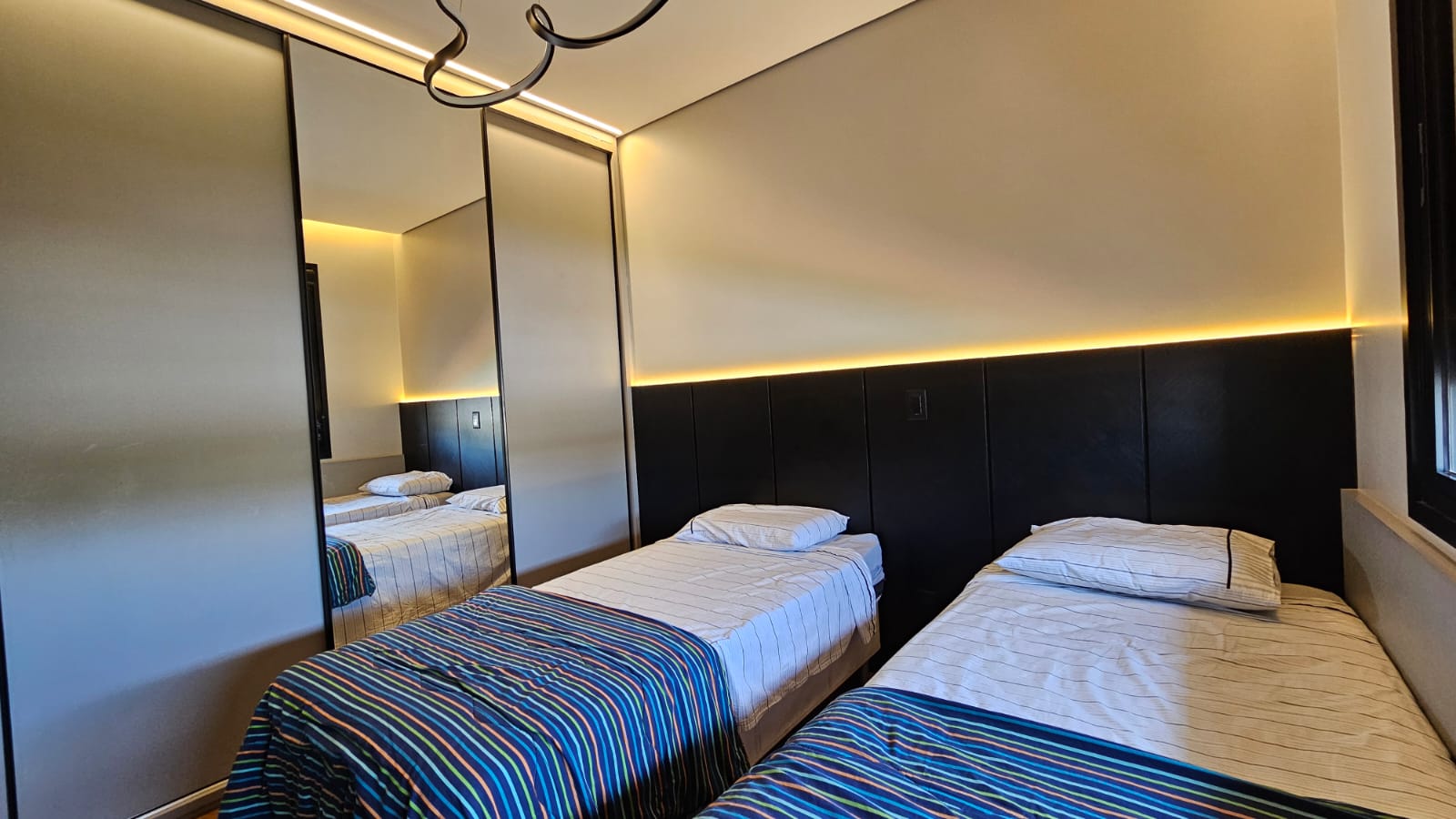 0a6c6970-62ff-4c83-9e4d-272dcb284307