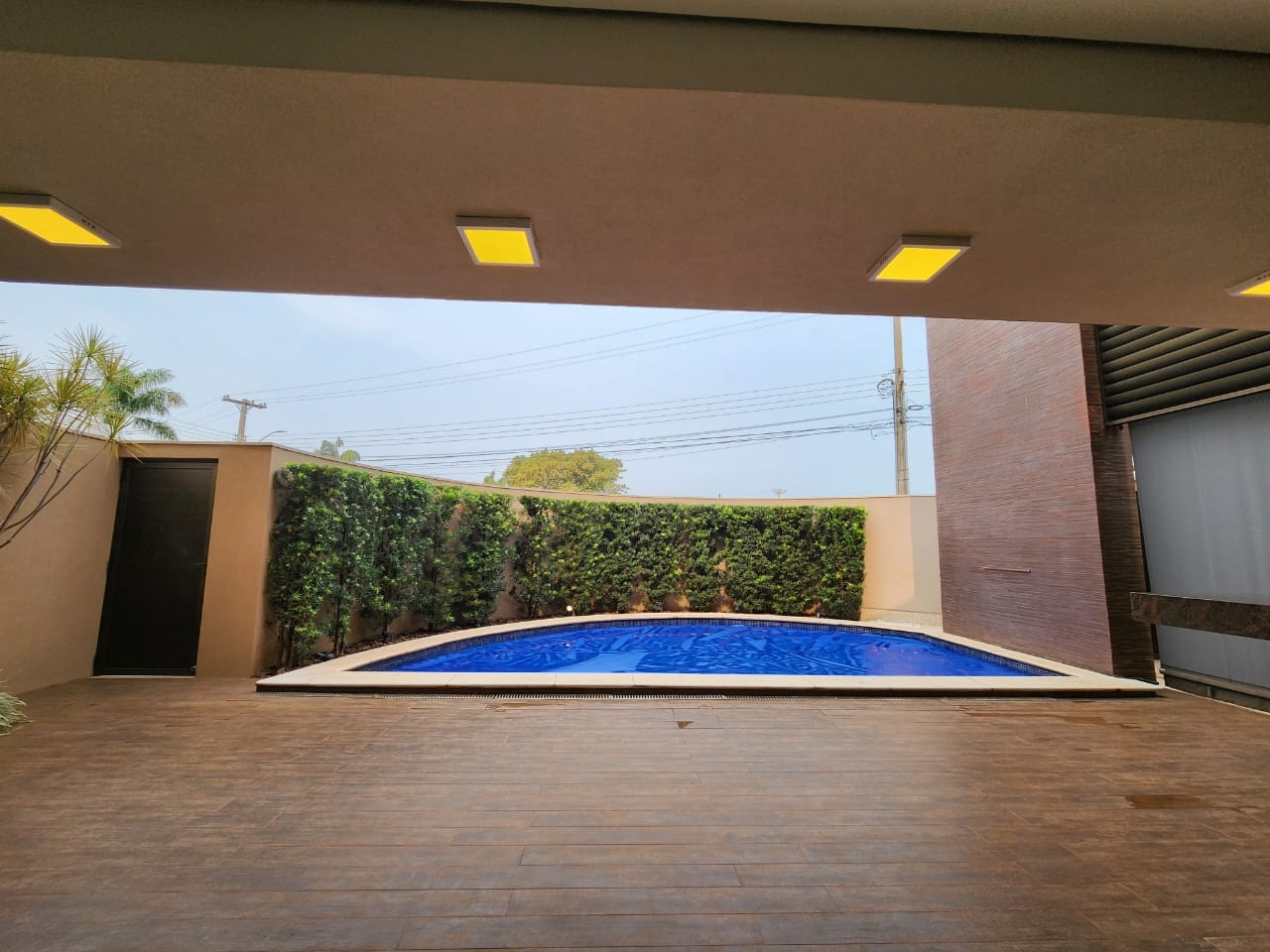 1655262e-1586-43b4-91f8-eb8e1a76909c_Easy-Resize.com