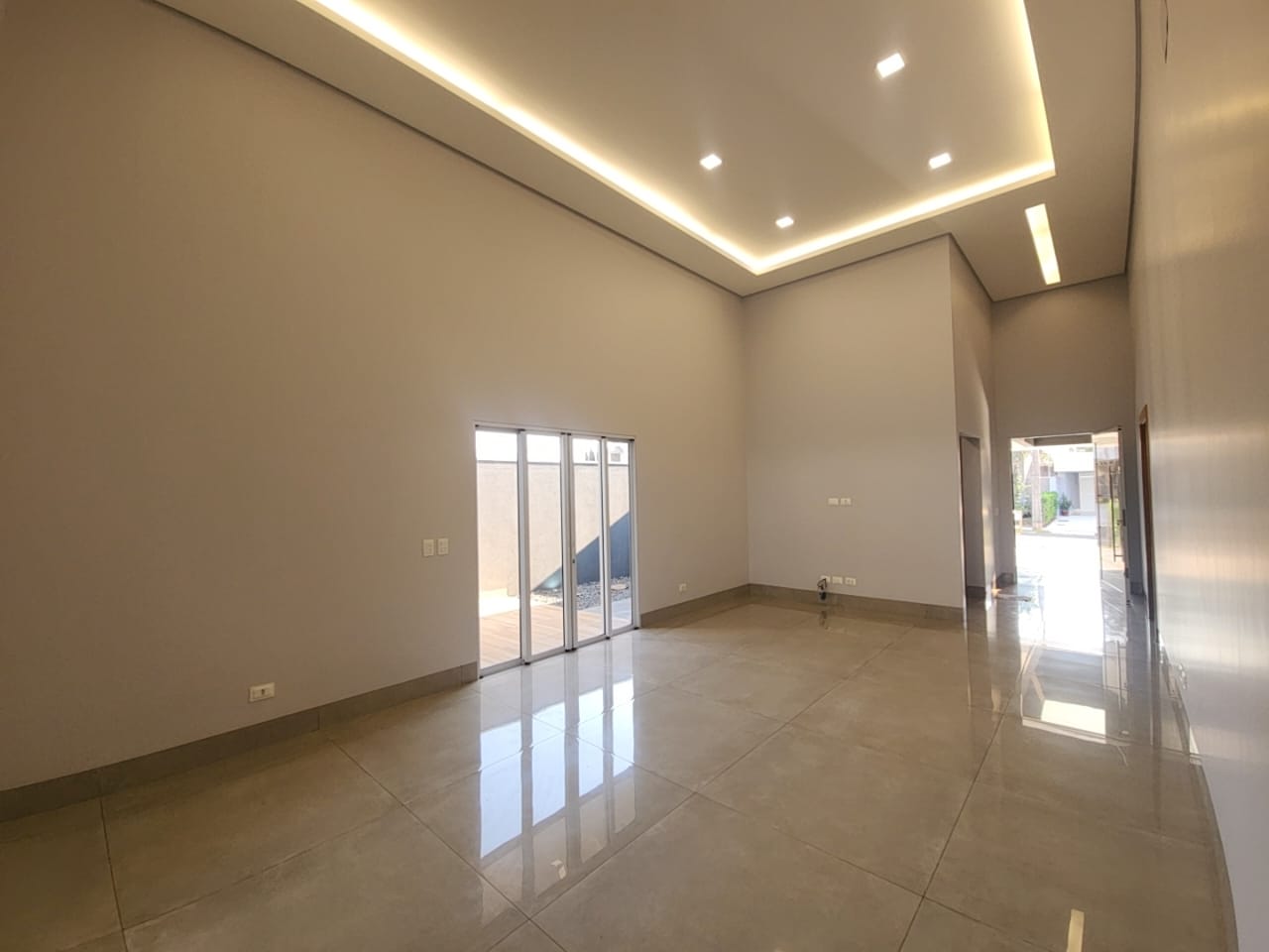 1a8ddc33-6da4-4e6f-ad12-31333e4d4792