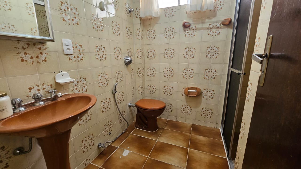 275eee02-252a-4c88-b86e-345c36b8cf8d