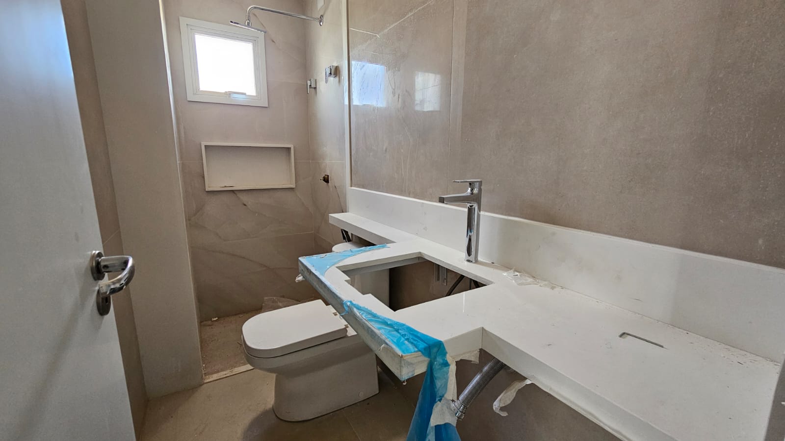 3428ca43-9cee-488d-b596-b875255cd369