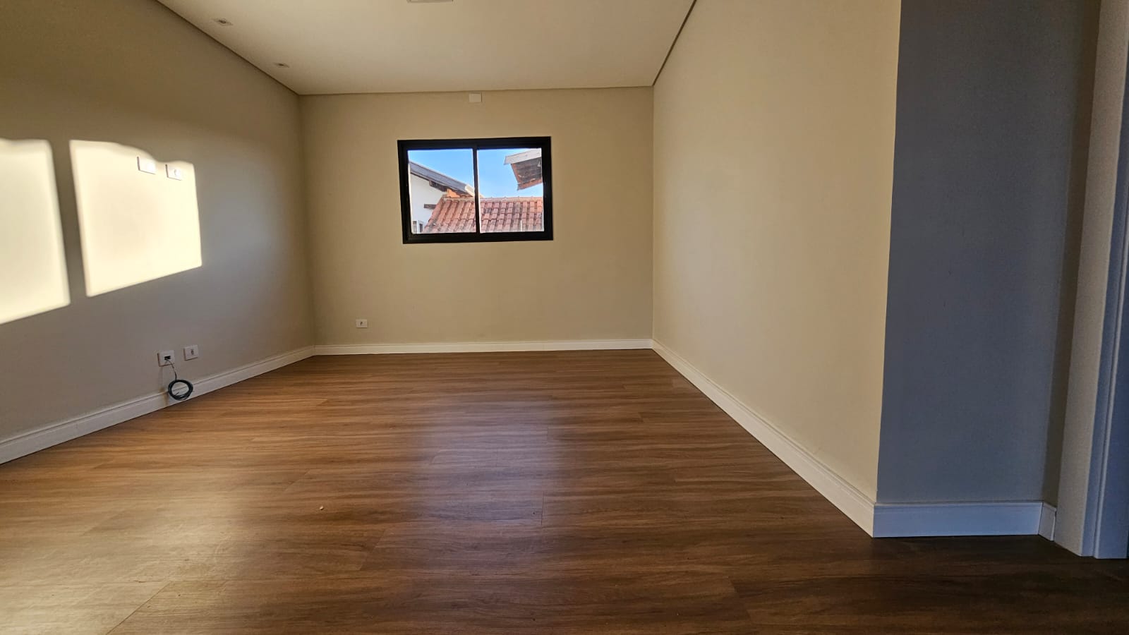 35f90210-5e14-4985-9c8a-292c15a19587