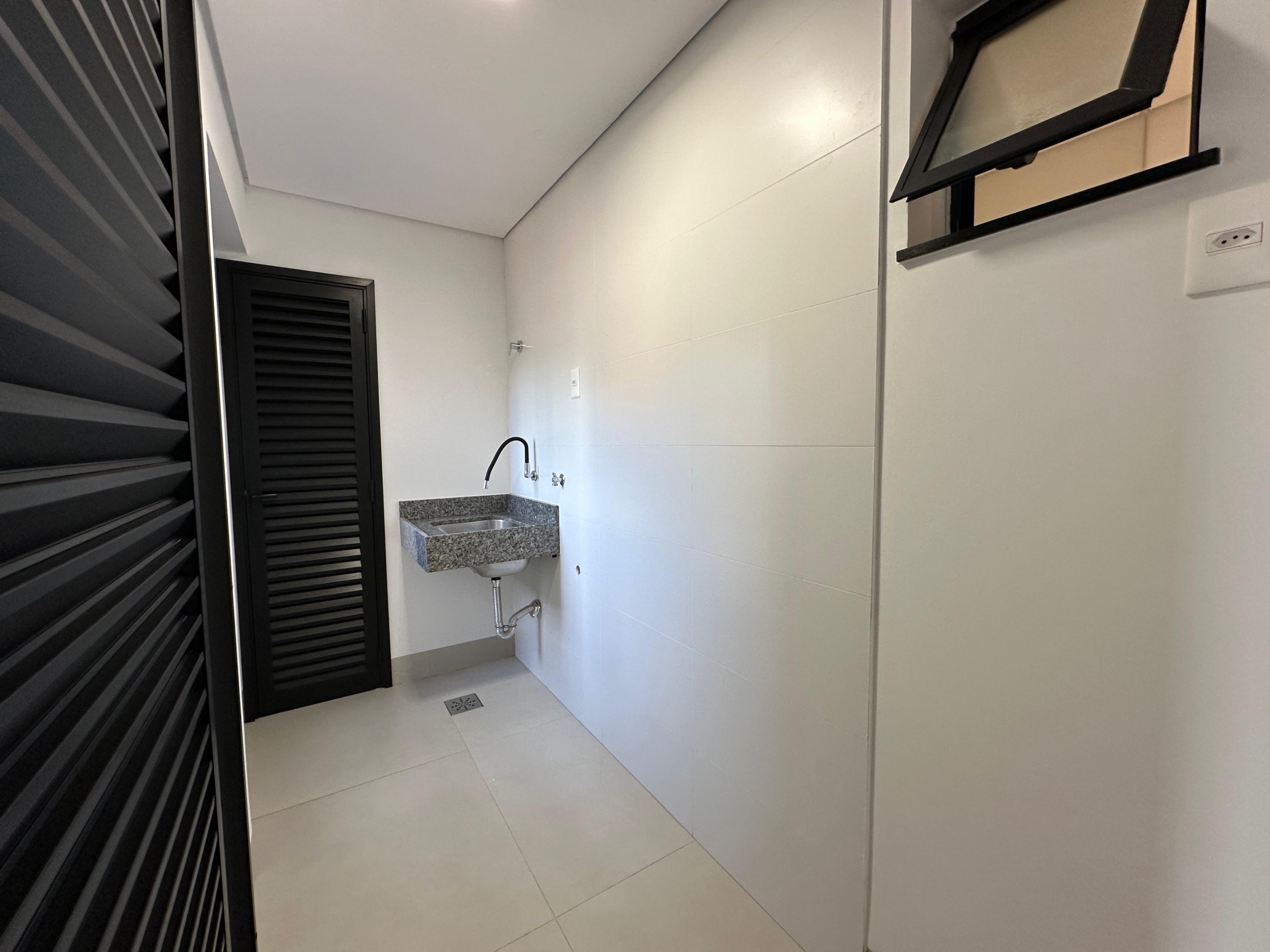 39963750-0500-45a5-9bf7-e9ba6667fc6d