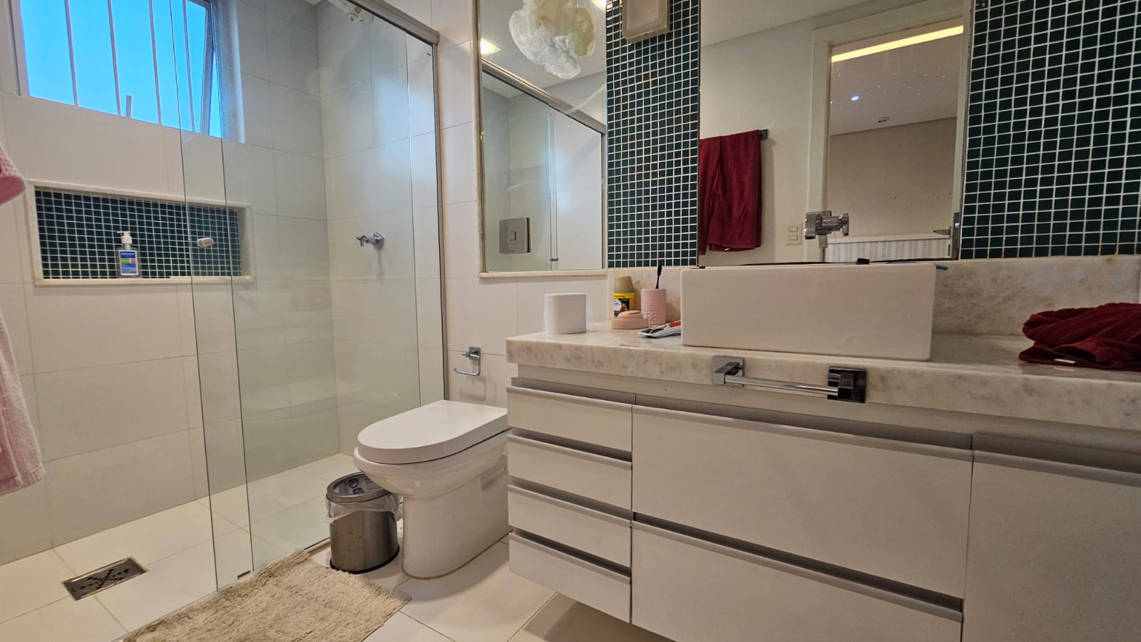 3f88ed75-5985-418c-beec-42cb560df5ee