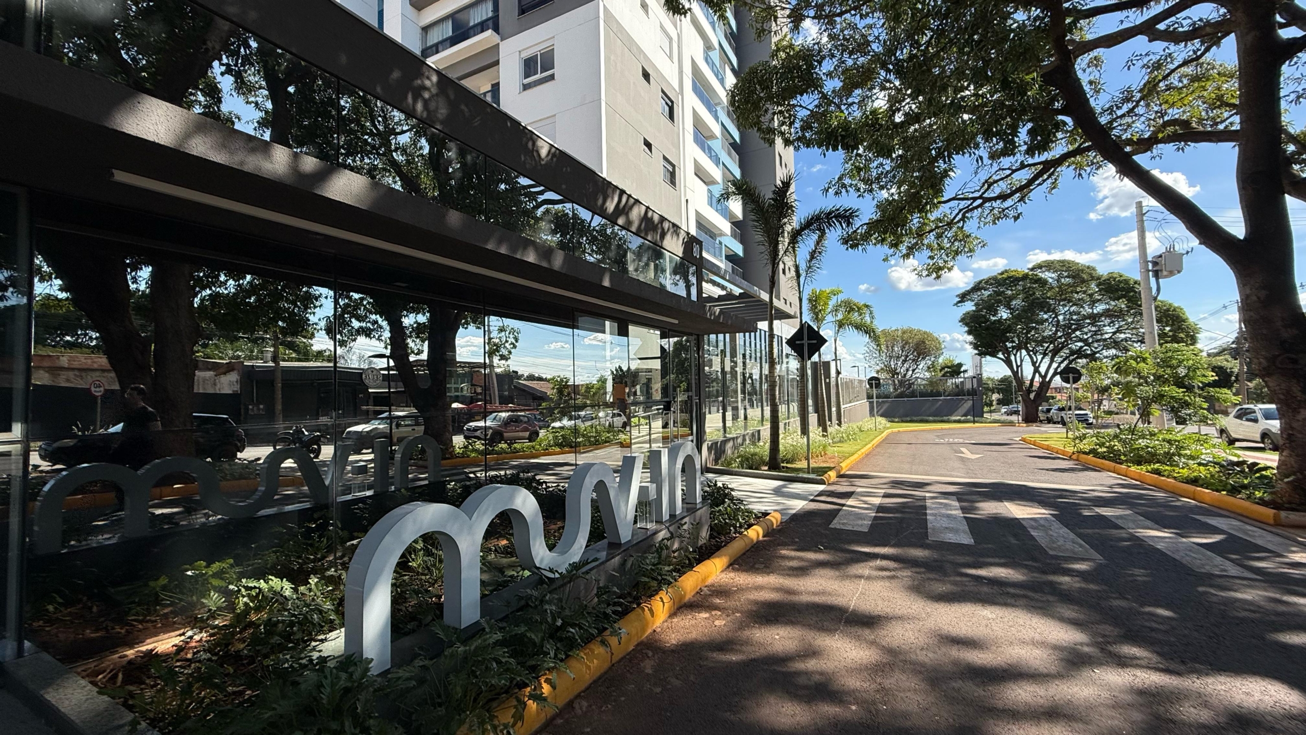 5243ad25-0dcc-48b4-9b5b-a218a07f7d5f