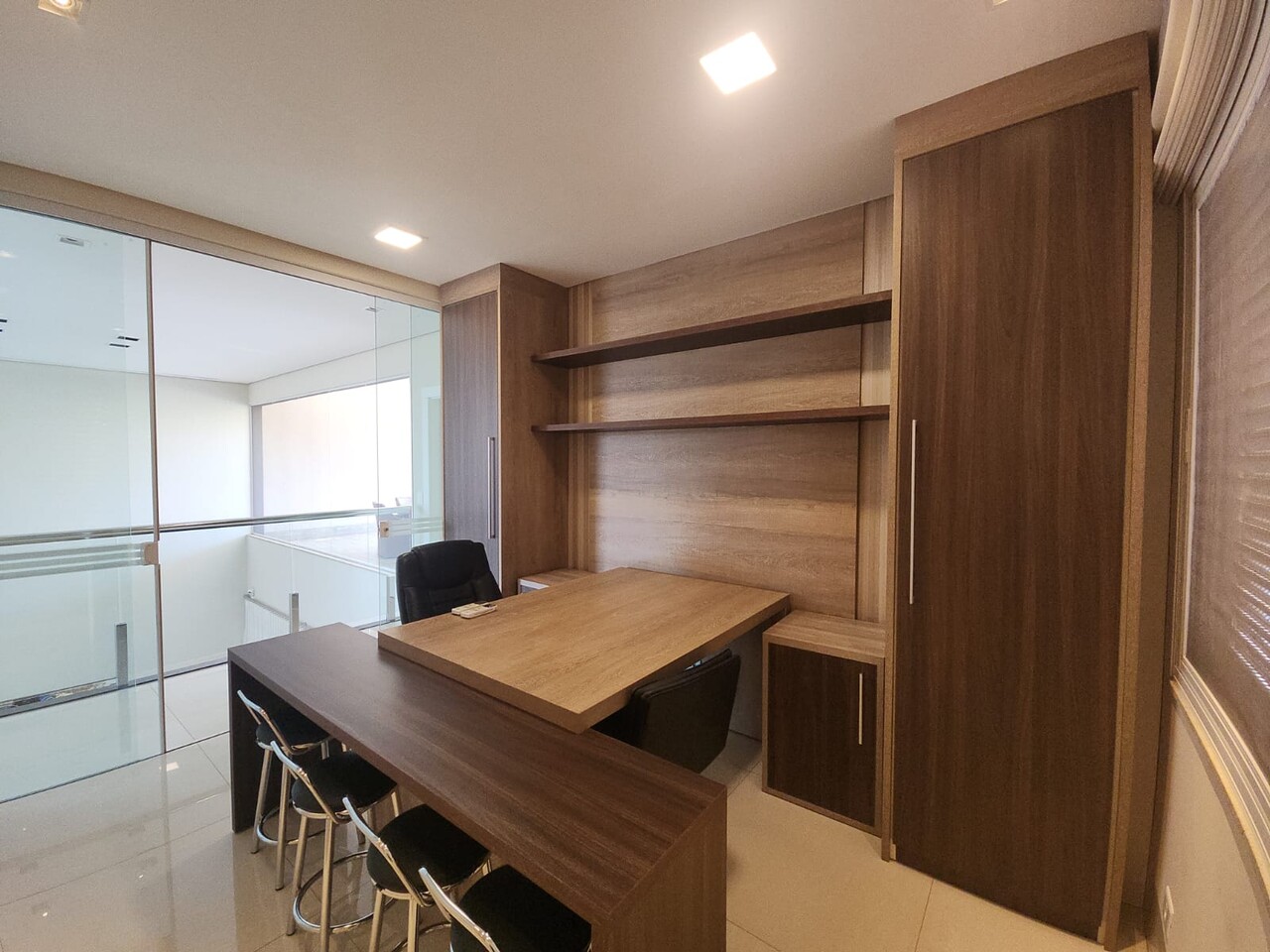 577fc785-b18a-400b-a048-3de31459e334_Easy-Resize.com