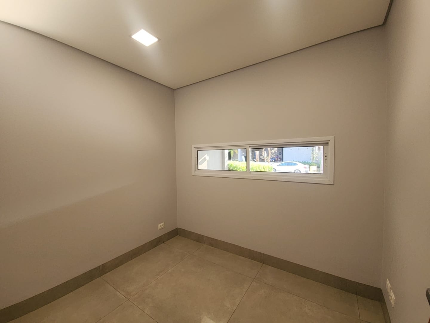 5e6809ac-6352-4b90-a454-0199a38dba85