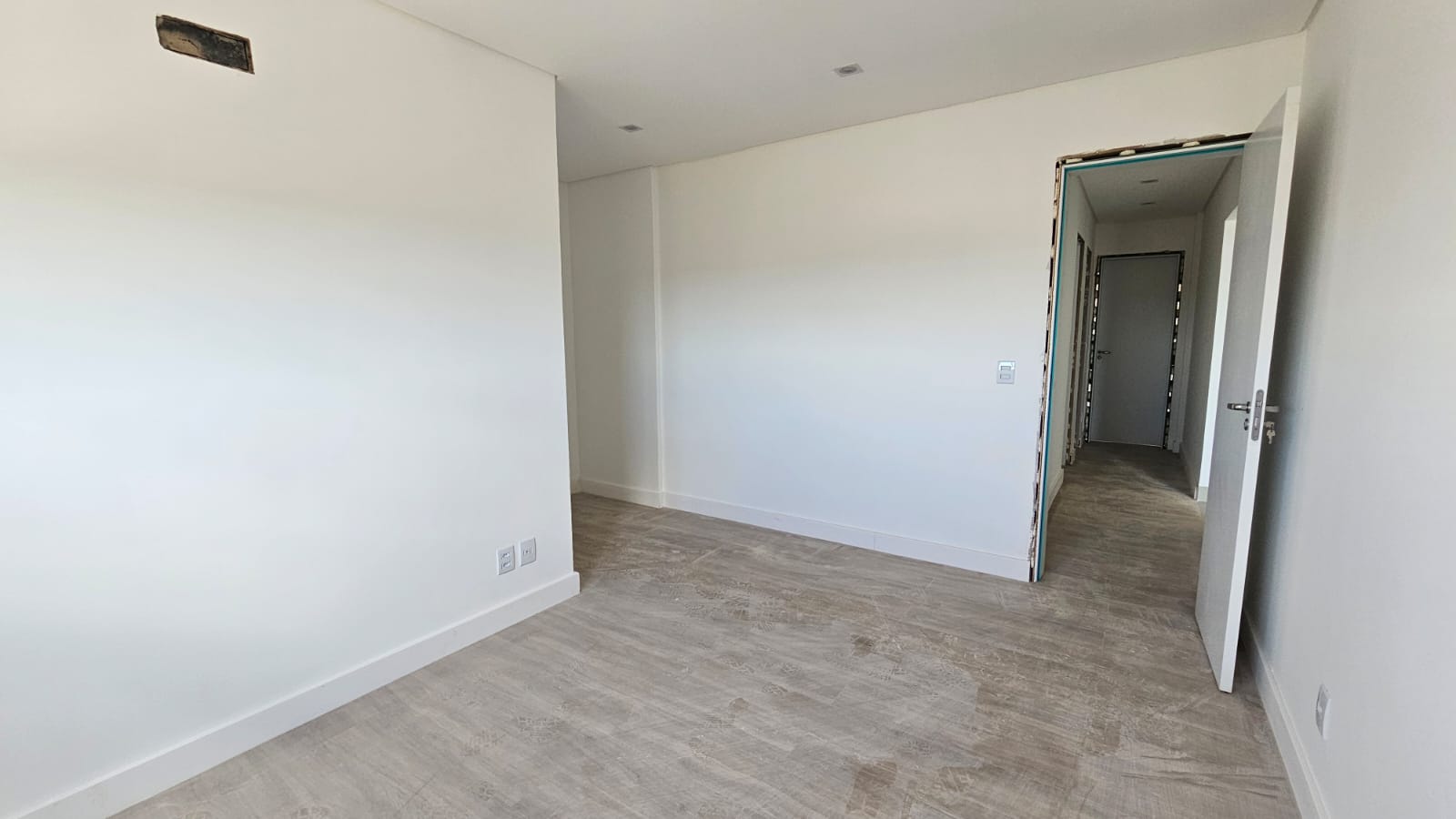 6293199c-dbc5-4bb1-8764-dff808978d1a