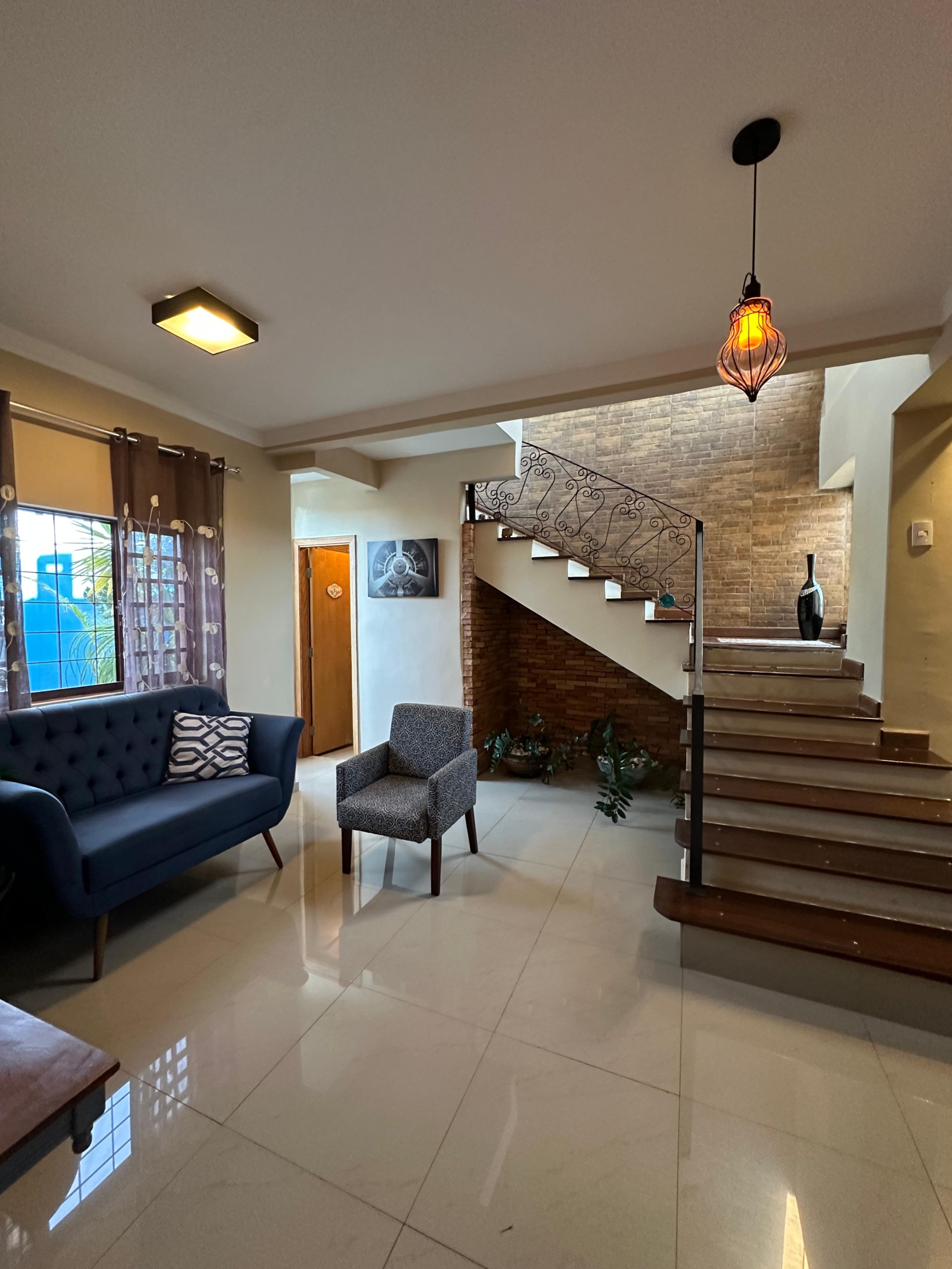 645e24c7-251d-4812-831d-4e401c13e968