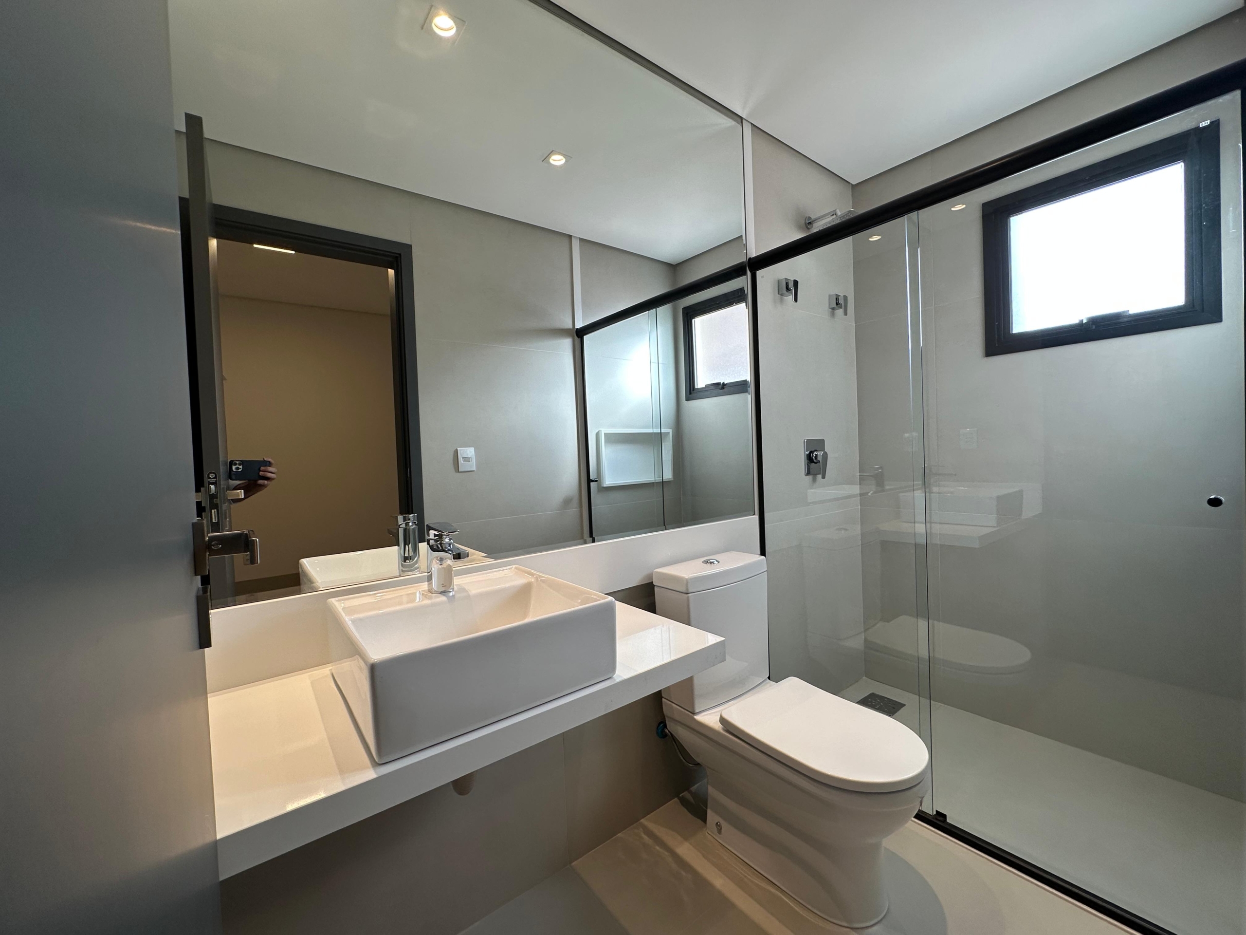 6d8f938a-2289-439a-9e5a-cc3a6cb0f8dc