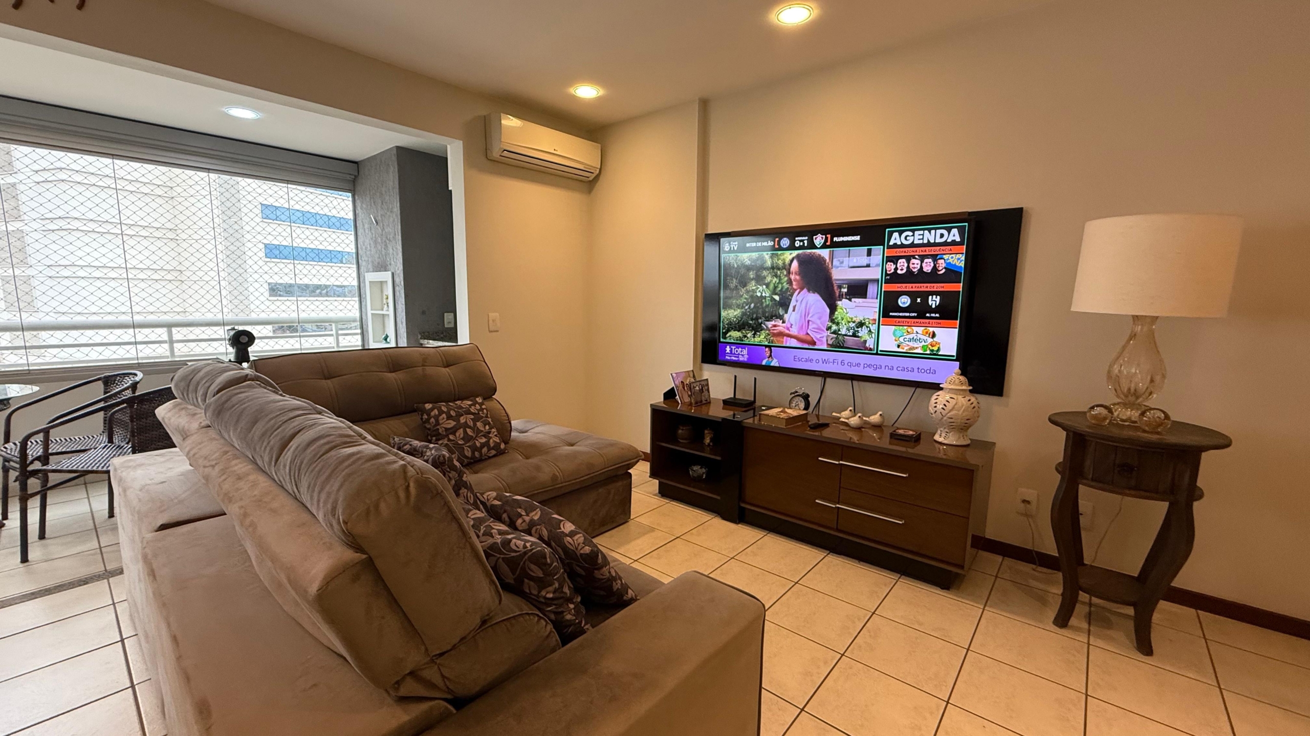 74b6d72b-6a65-4e7f-87e9-22b7ceddf429