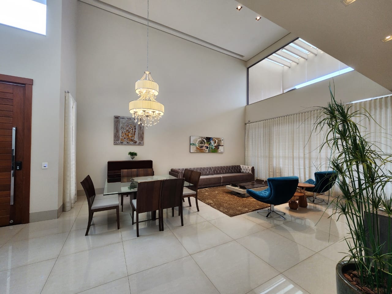 7b762c70-ba23-4724-8f3e-0b47a2d46e94_Easy-Resize.com