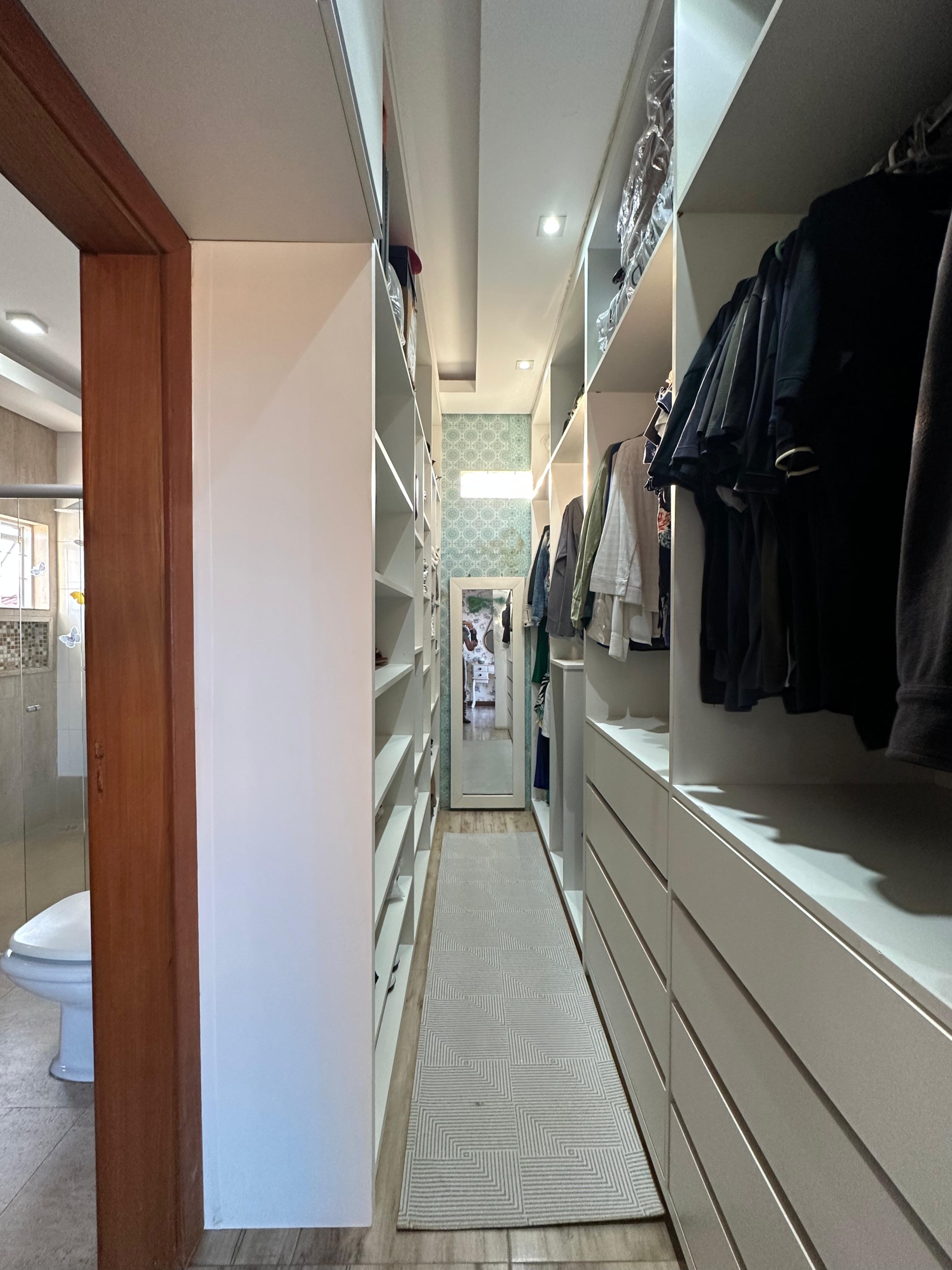 84e3e516-fb6b-4d93-977f-9be03060f041