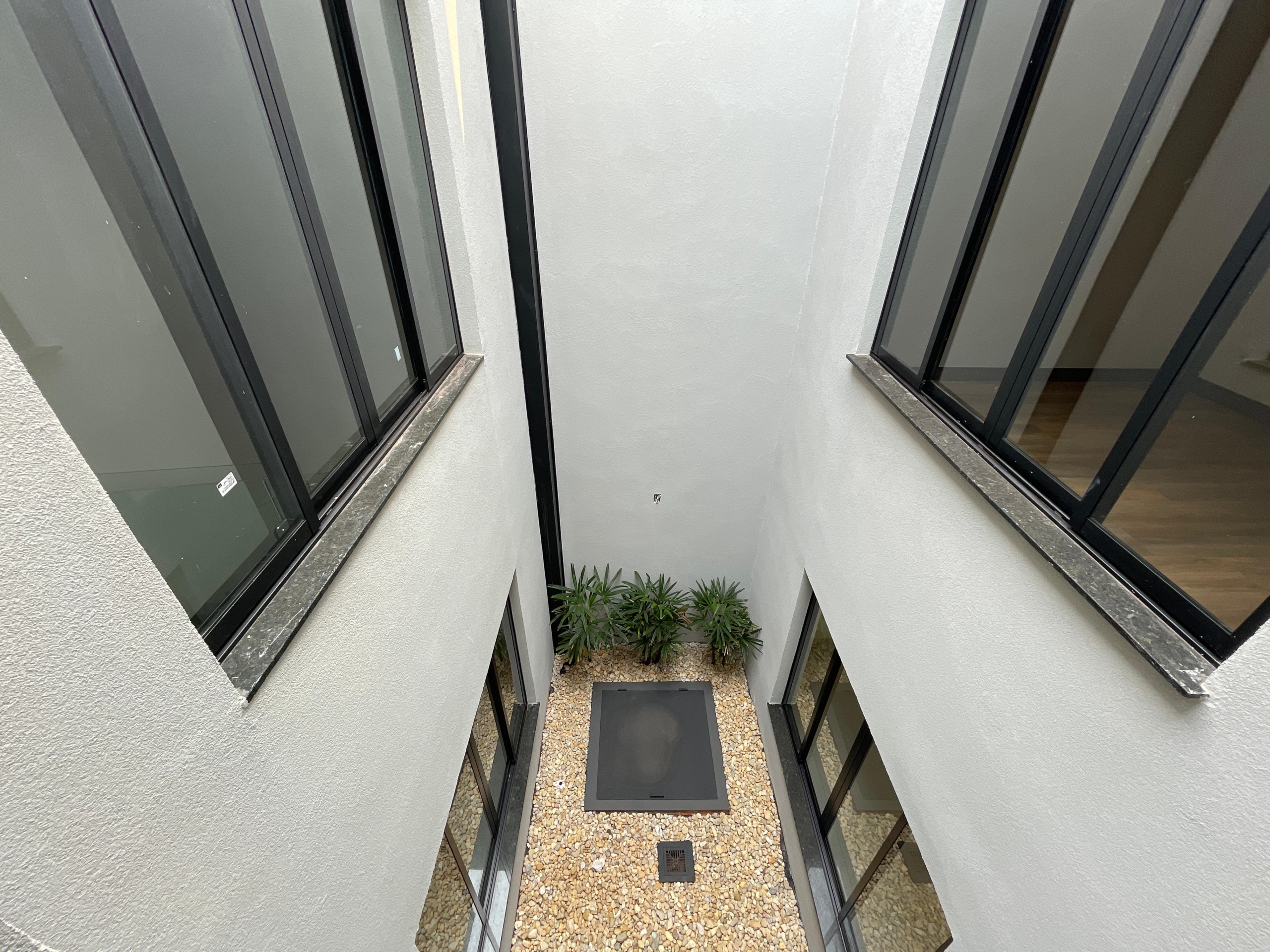 8ba50377-c64b-4085-9497-0114282d6df5