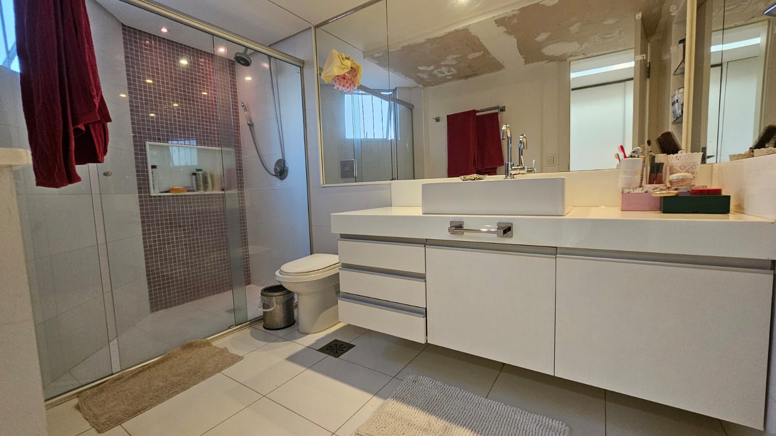 9eaf7594-f23c-43b6-b335-d708ba588007