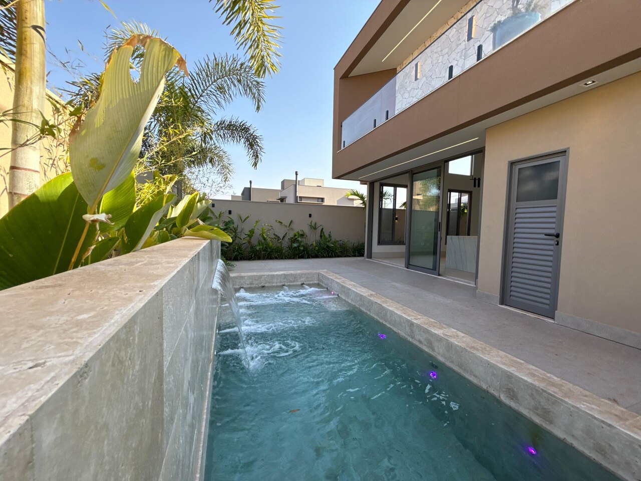 WhatsApp Image 2025-09-23 at 07.40.05 (1)_Easy-Resize.com